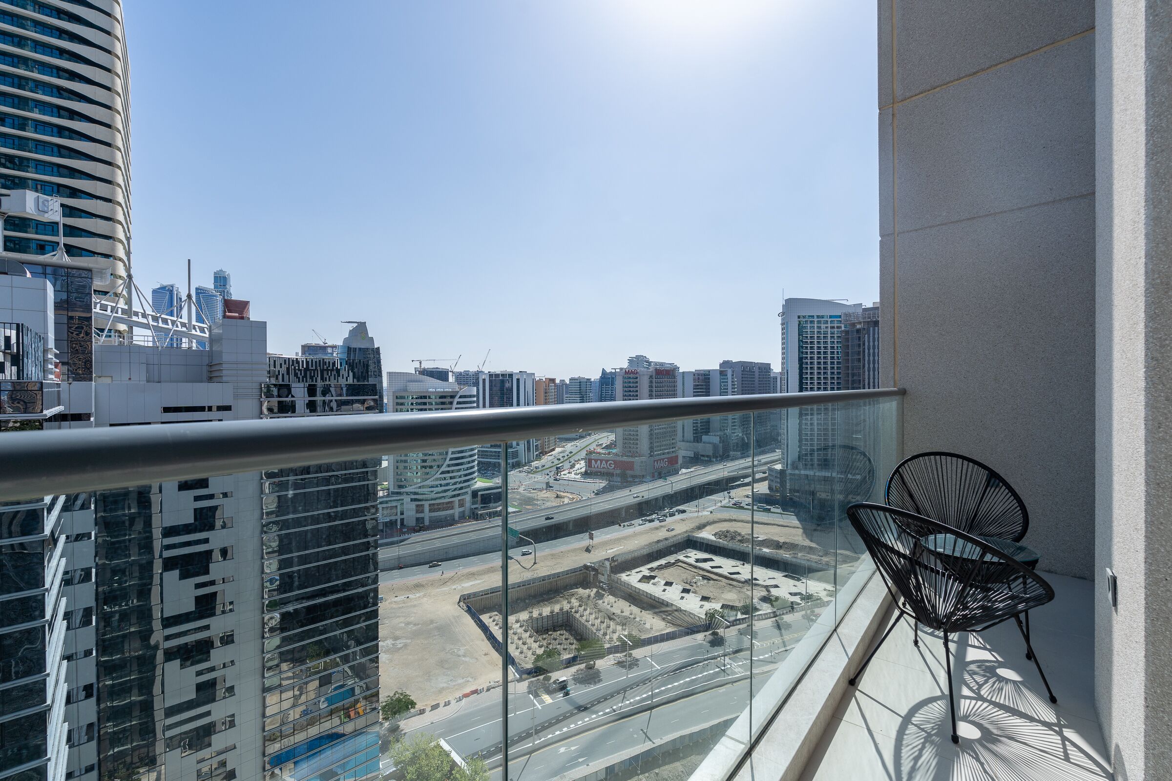 Luxe Apartments near Dubai Mall, Burj Khalifa - Pool, Gym, & Parking by Sojo Stay