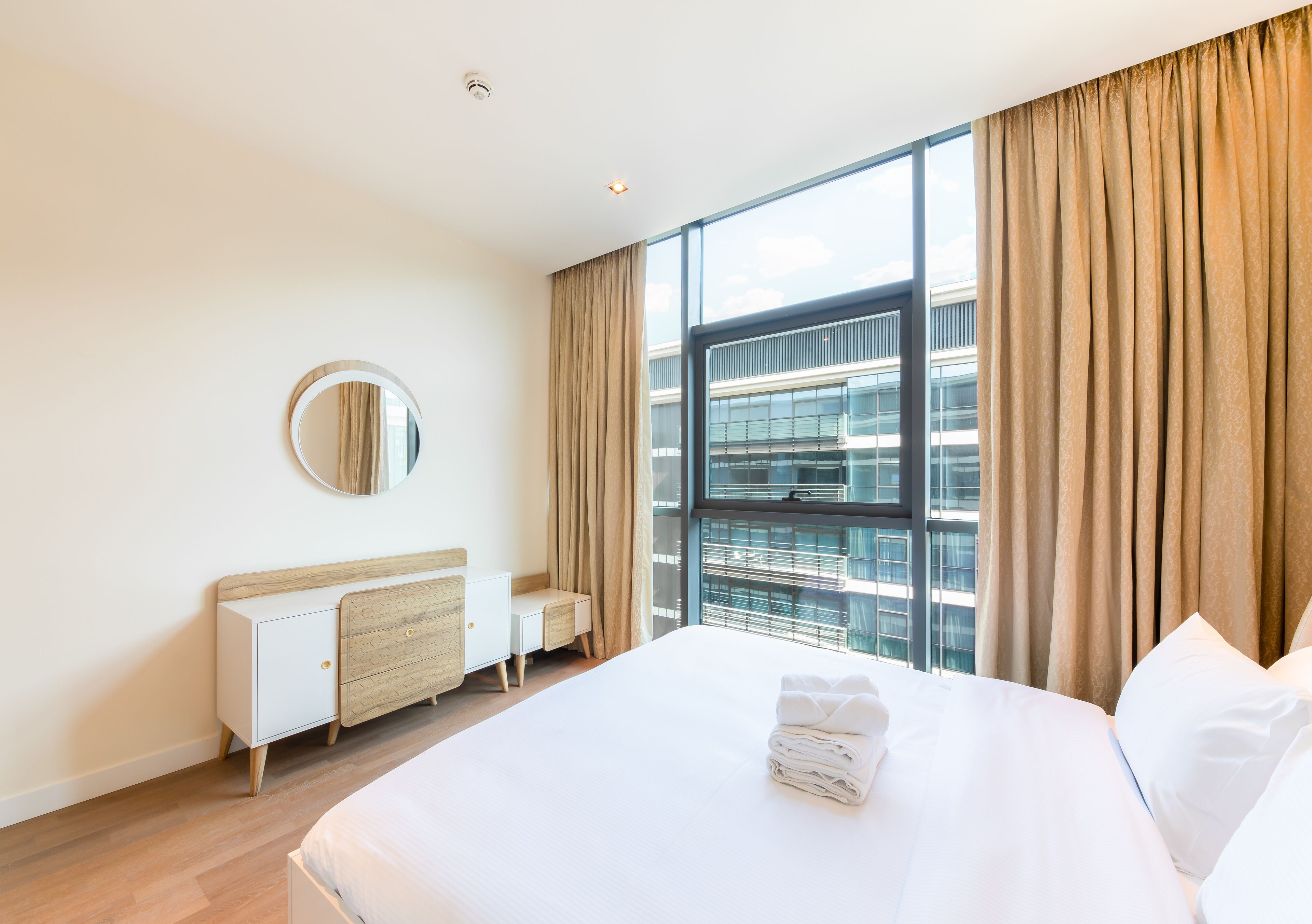 Maison Privee City Walk 5