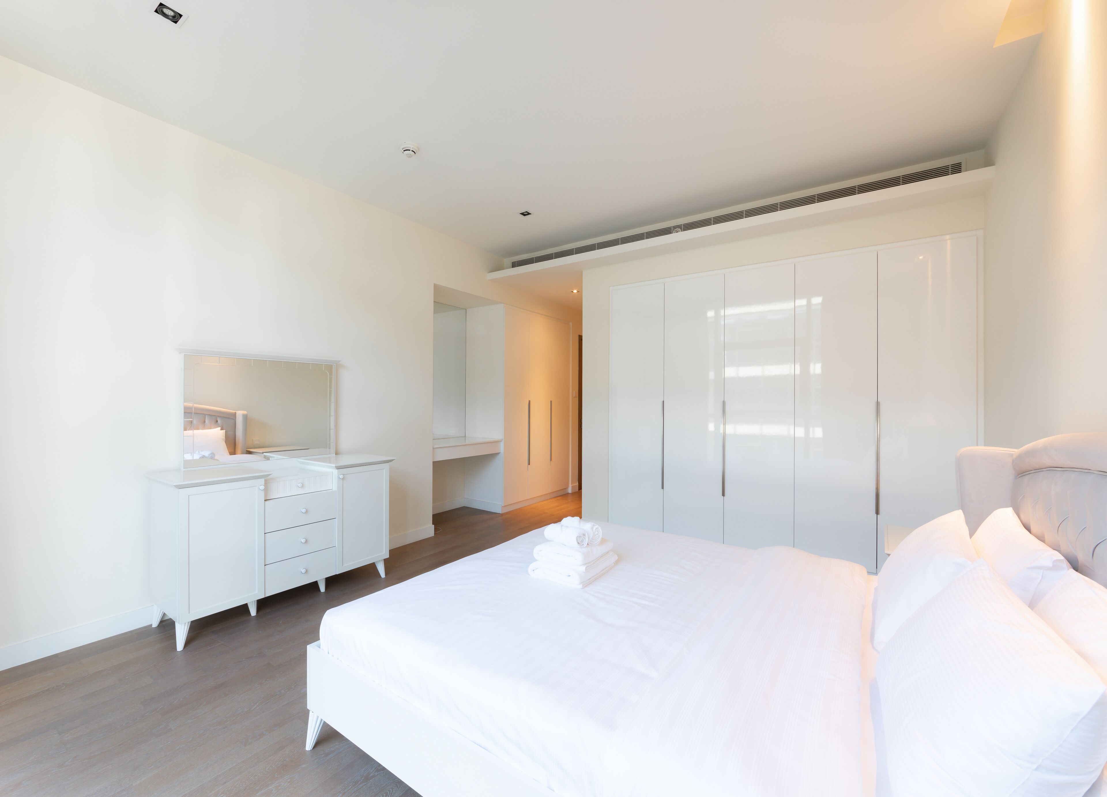 Maison Privee City Walk 5