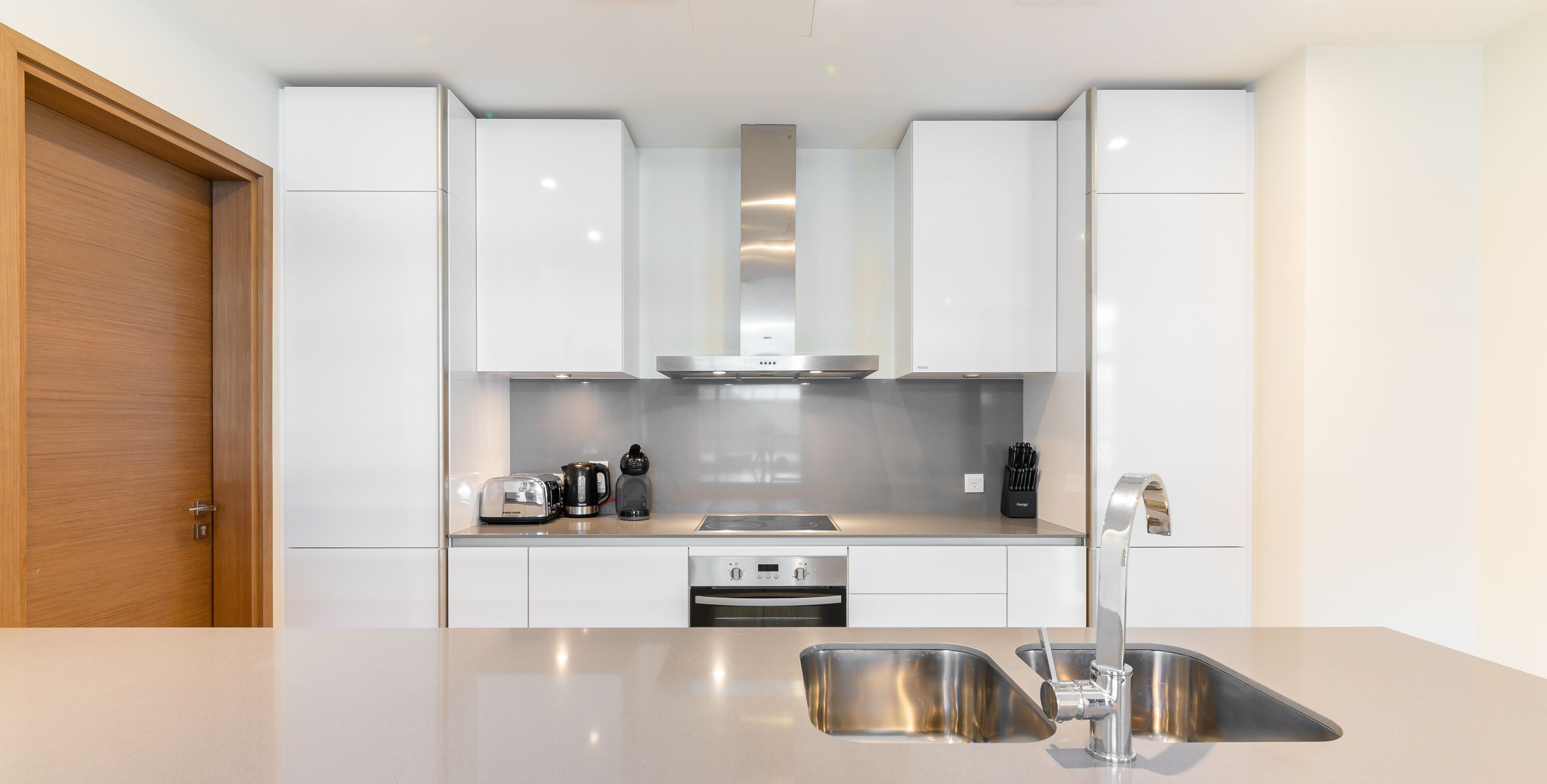 Maison Privee City Walk 5