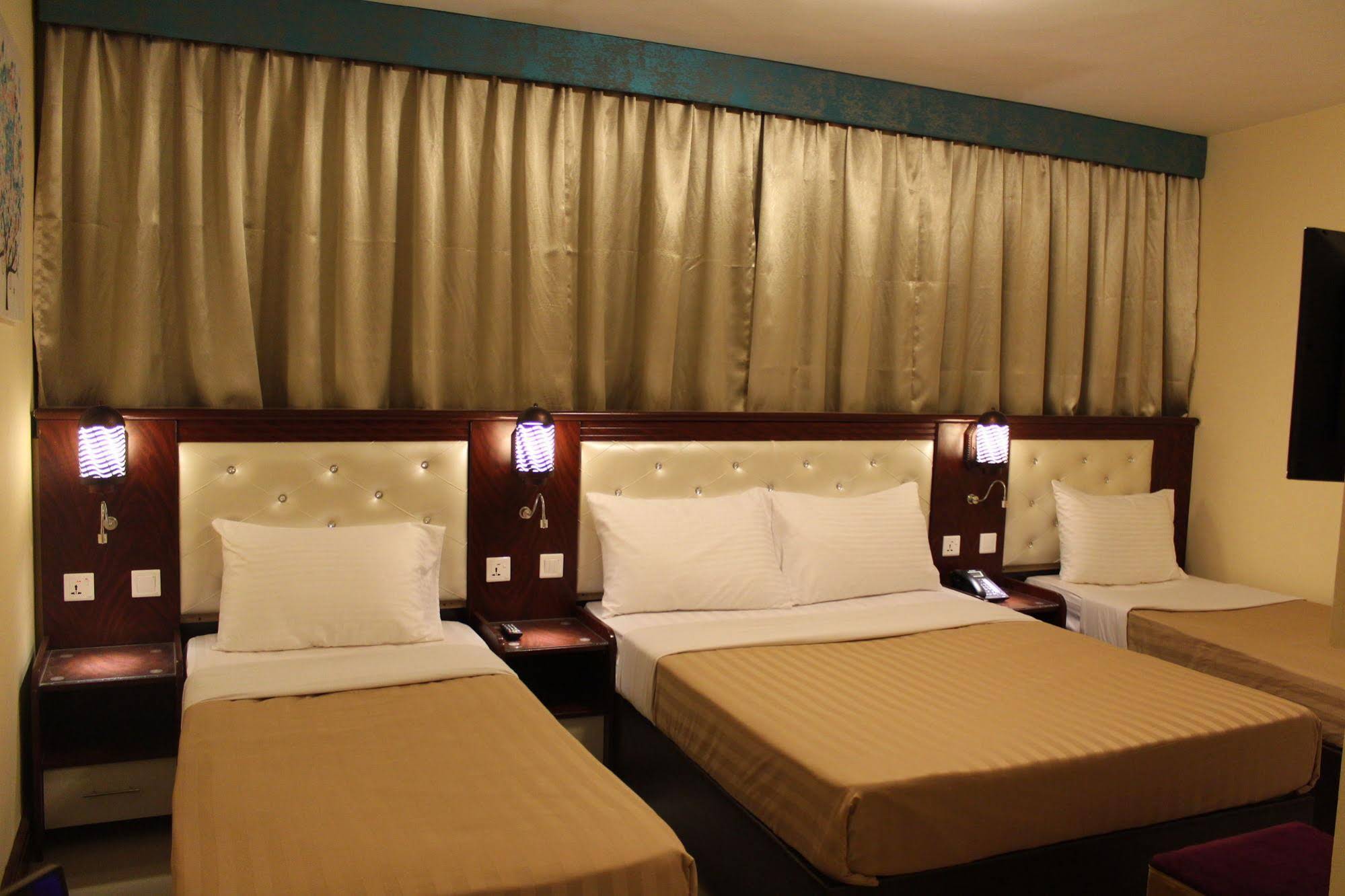 Mariana Hotel