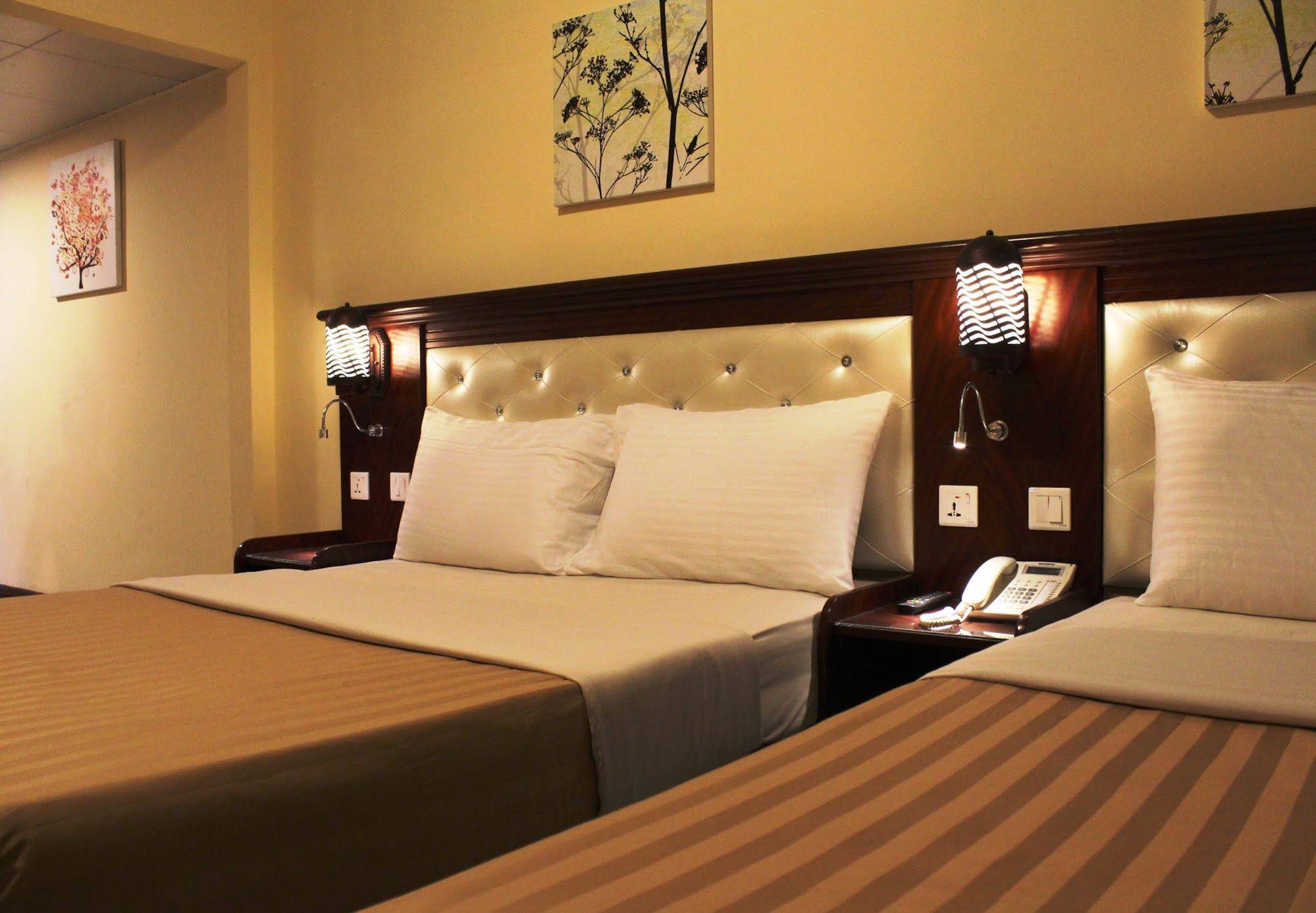 Mariana Hotel