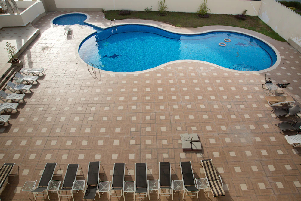 Marina Diamond 1