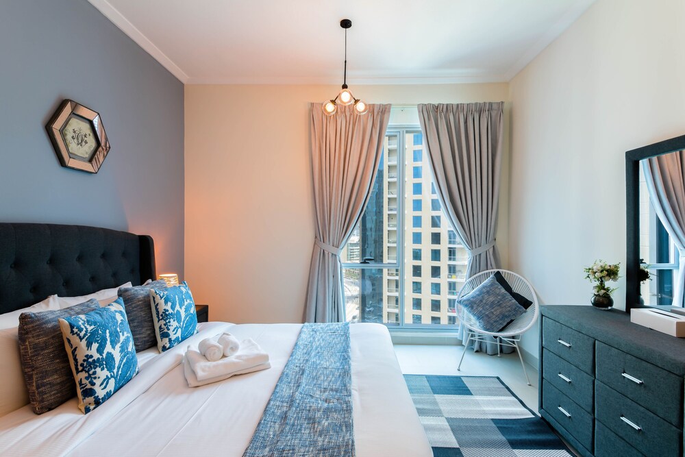 Marina Promenade by Maison Privee