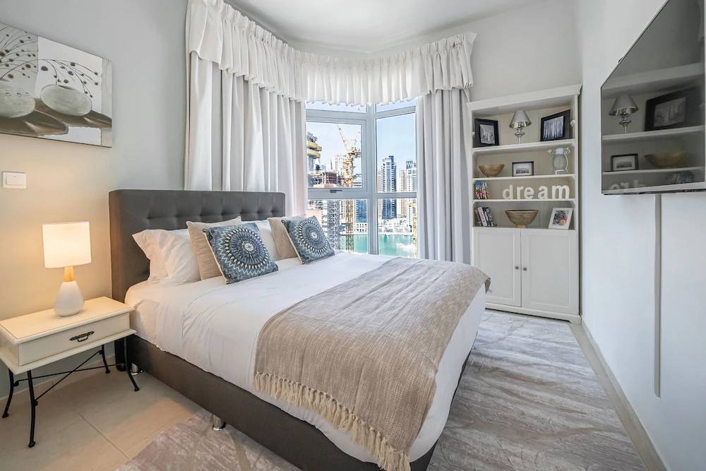 Marina Residence by Luton Vacation Homes