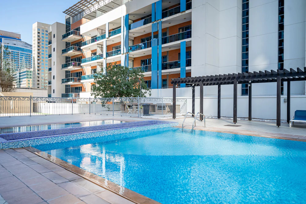 Marina Residence by Luton Vacation Homes
