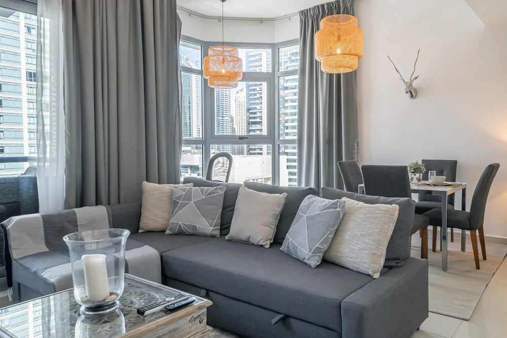 Marina Residence by Luton Vacation Homes
