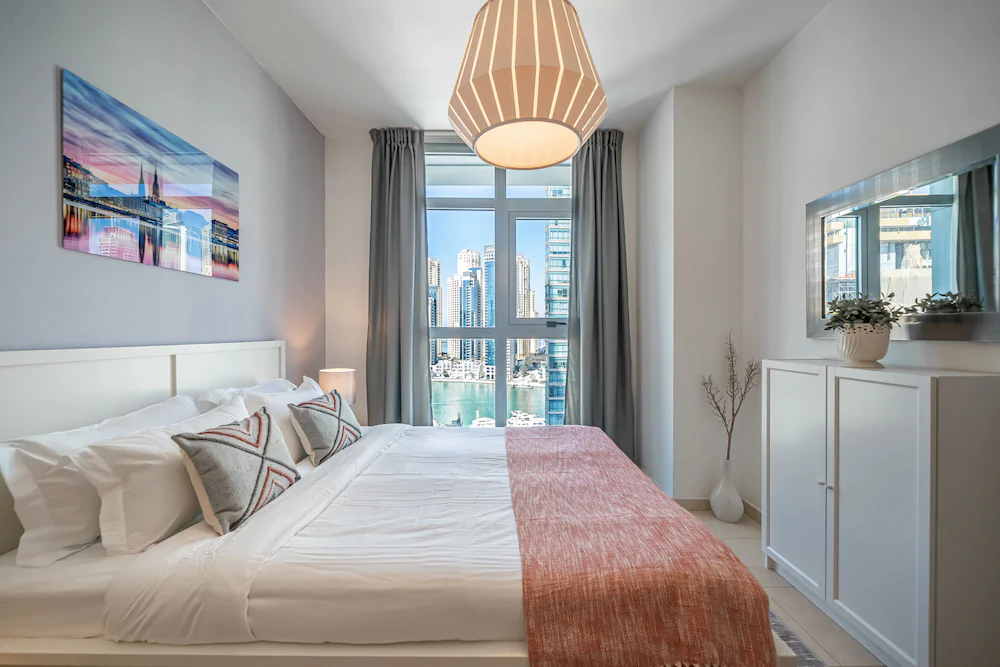 Marina Residence by Luton Vacation Homes