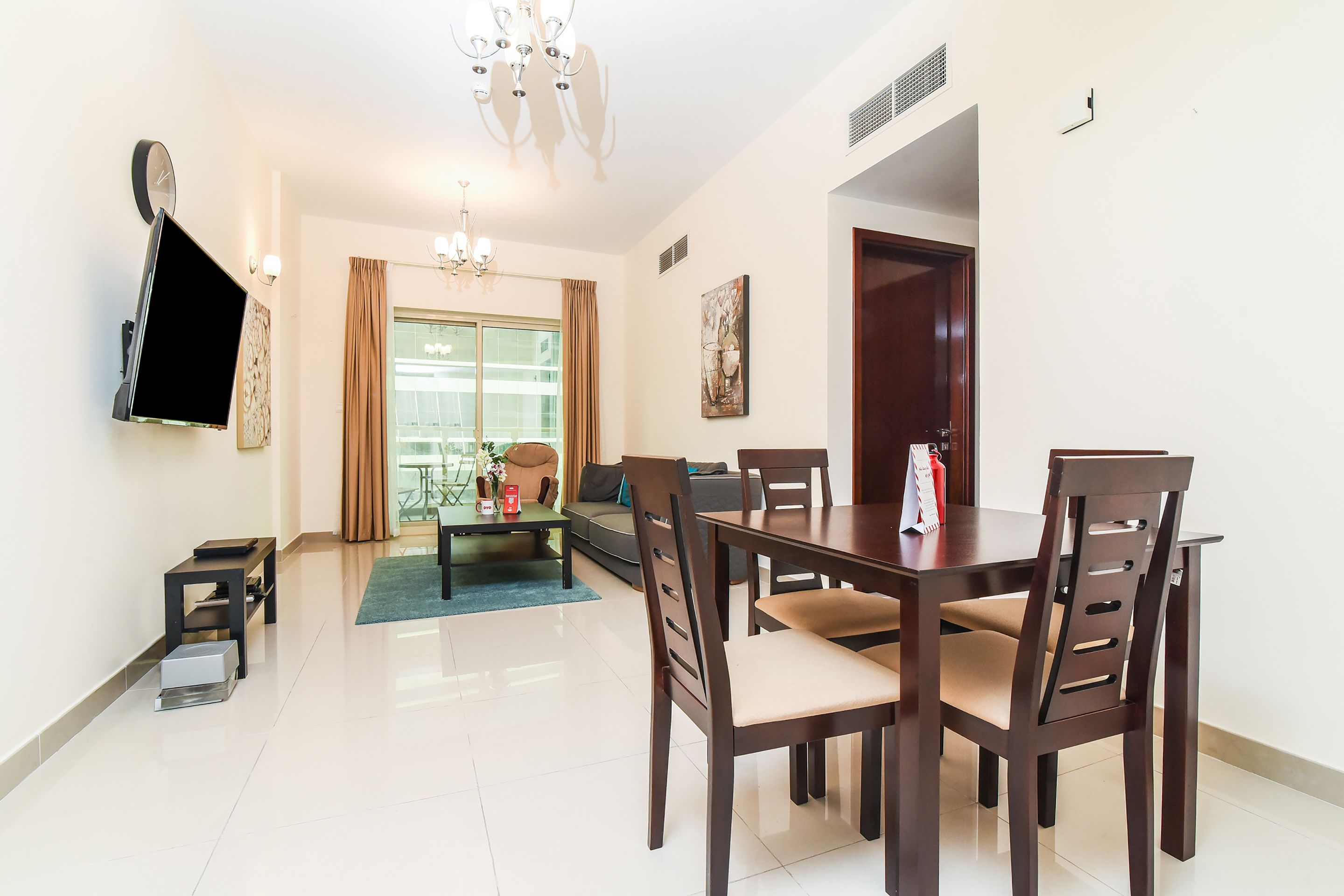 Marina Suites by OYO Rooms