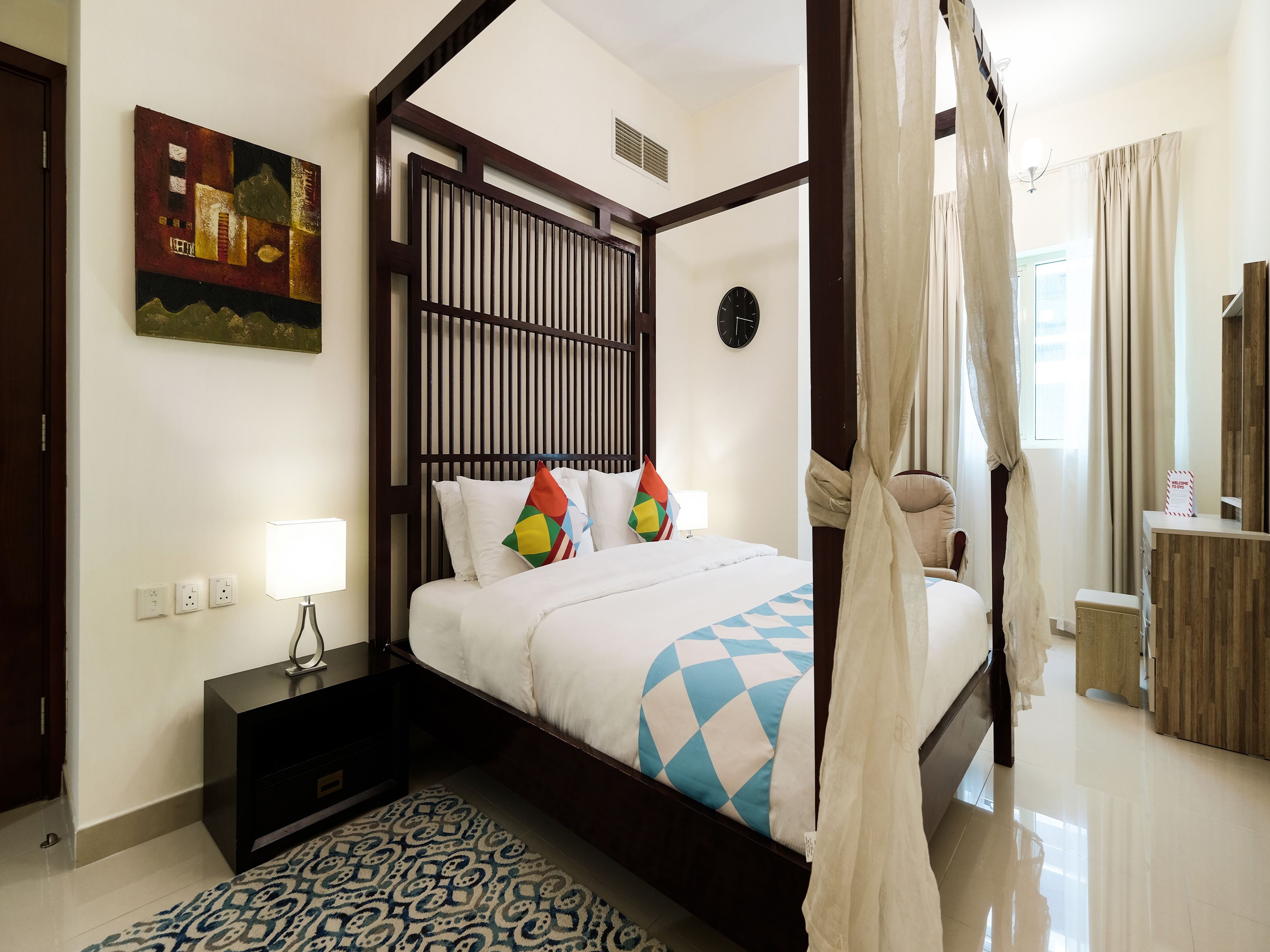 Marina Suites by OYO Rooms
