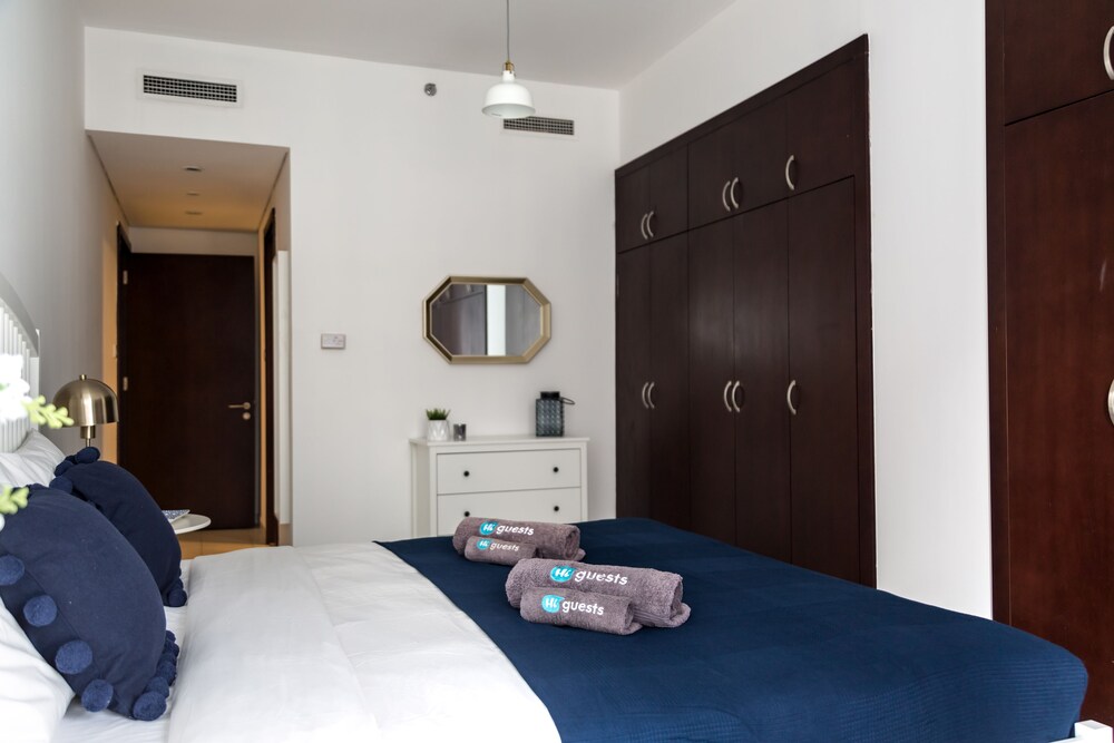 Marina Tower by HiGuests Vacation Homes