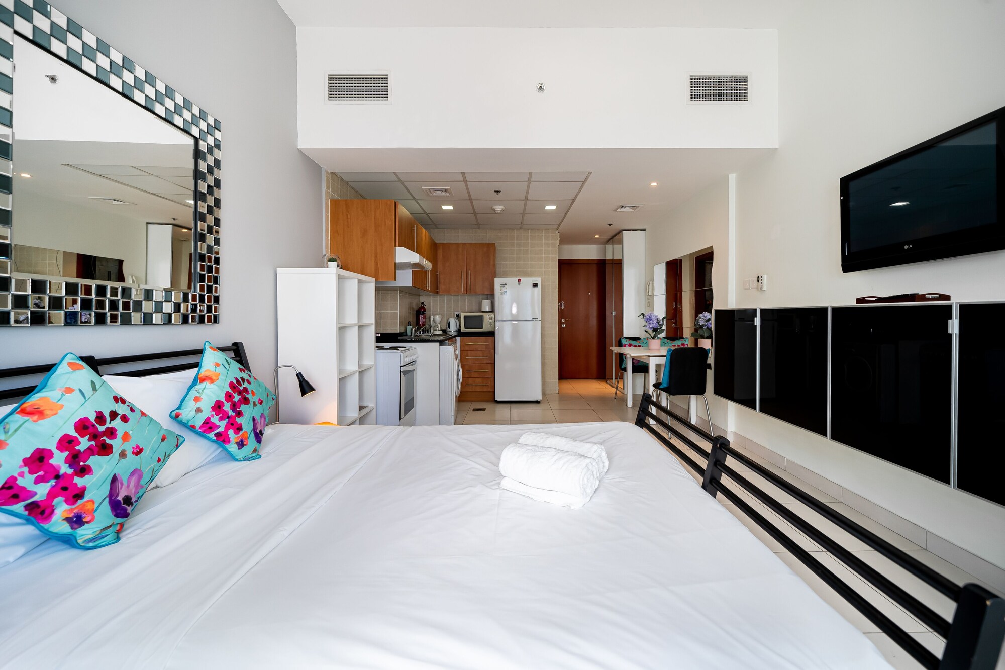 Marina View by Hi Guests Vacation Homes