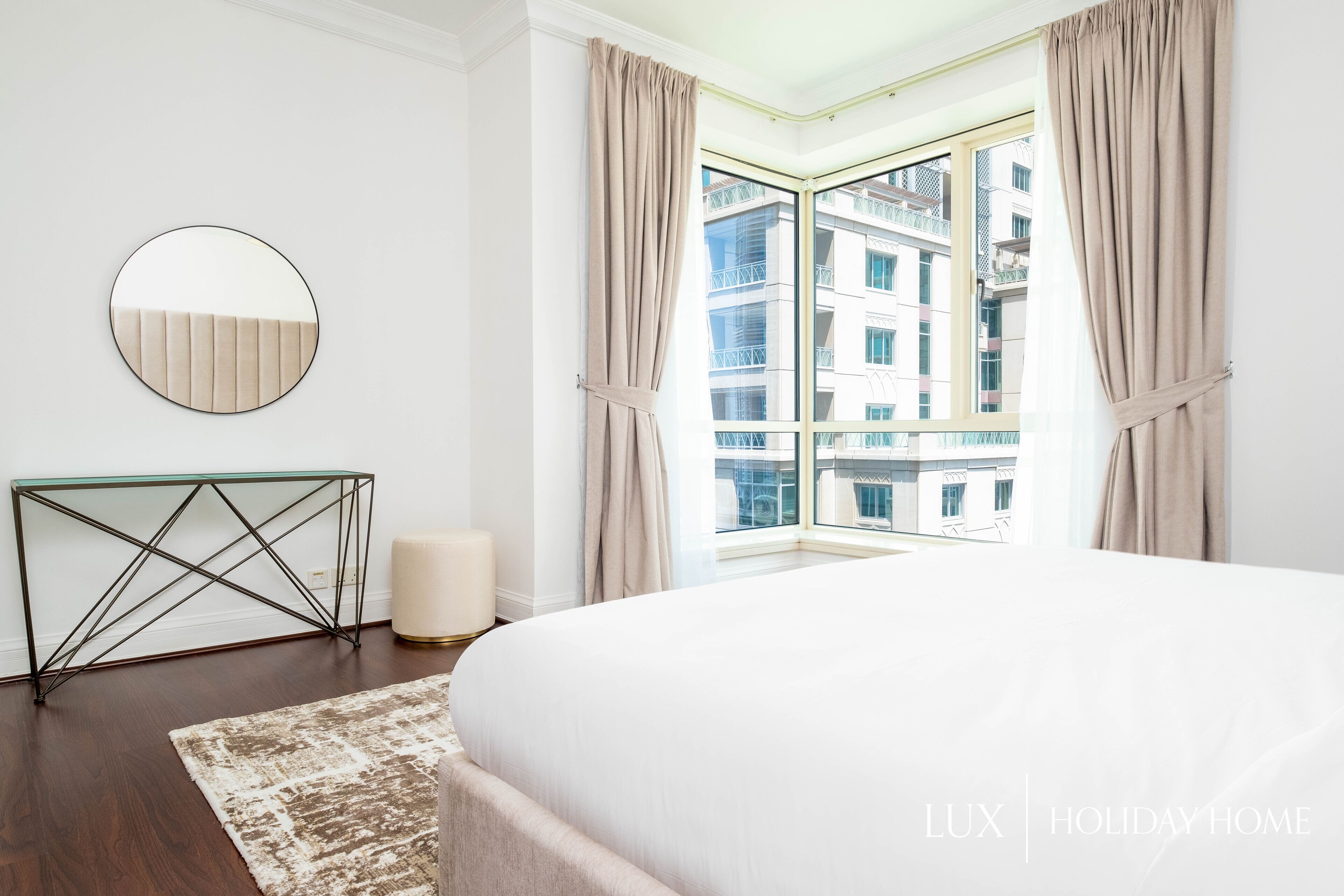 Marina View Towers by LUX Holiday Home