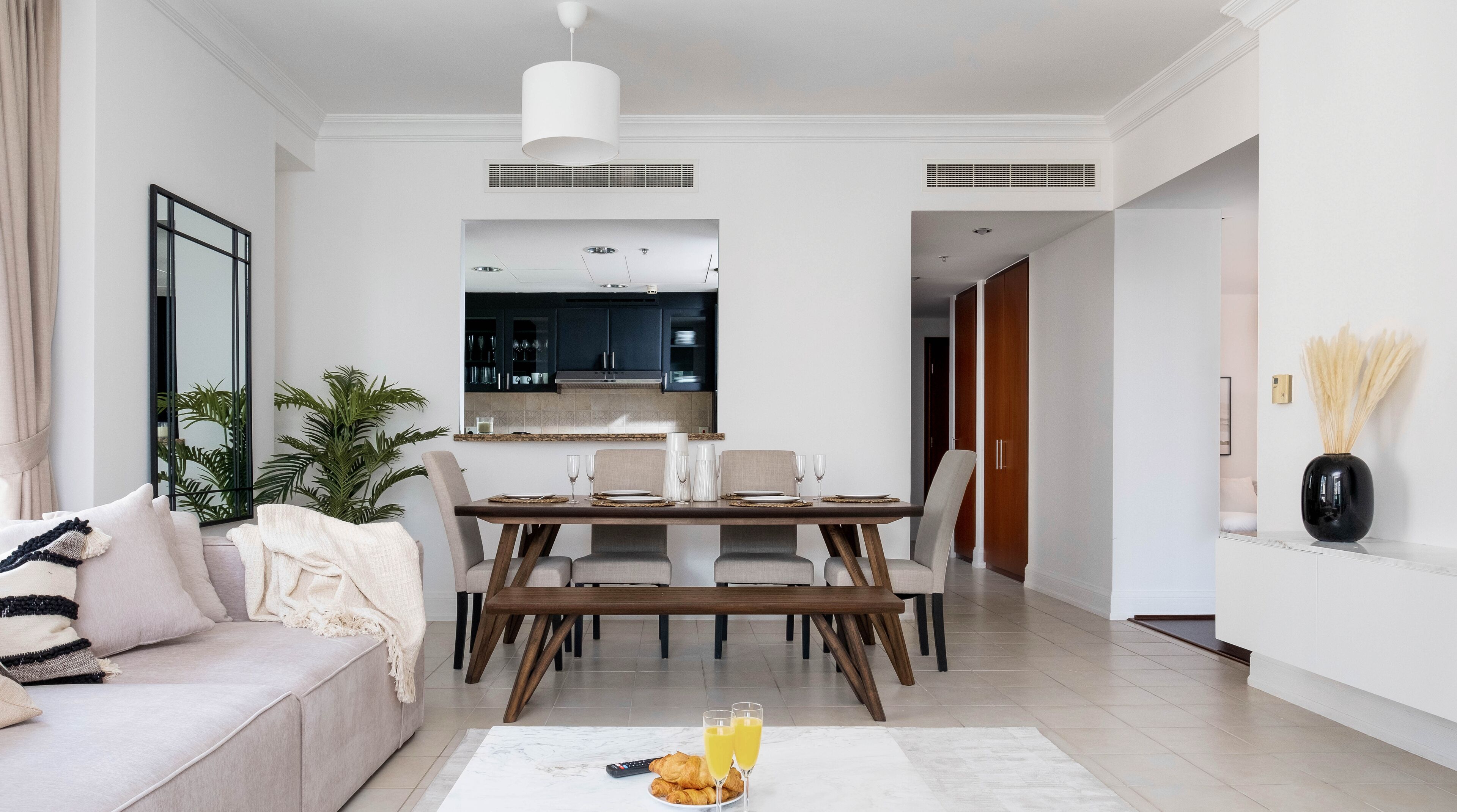 Marina View Towers by LUX Holiday Home