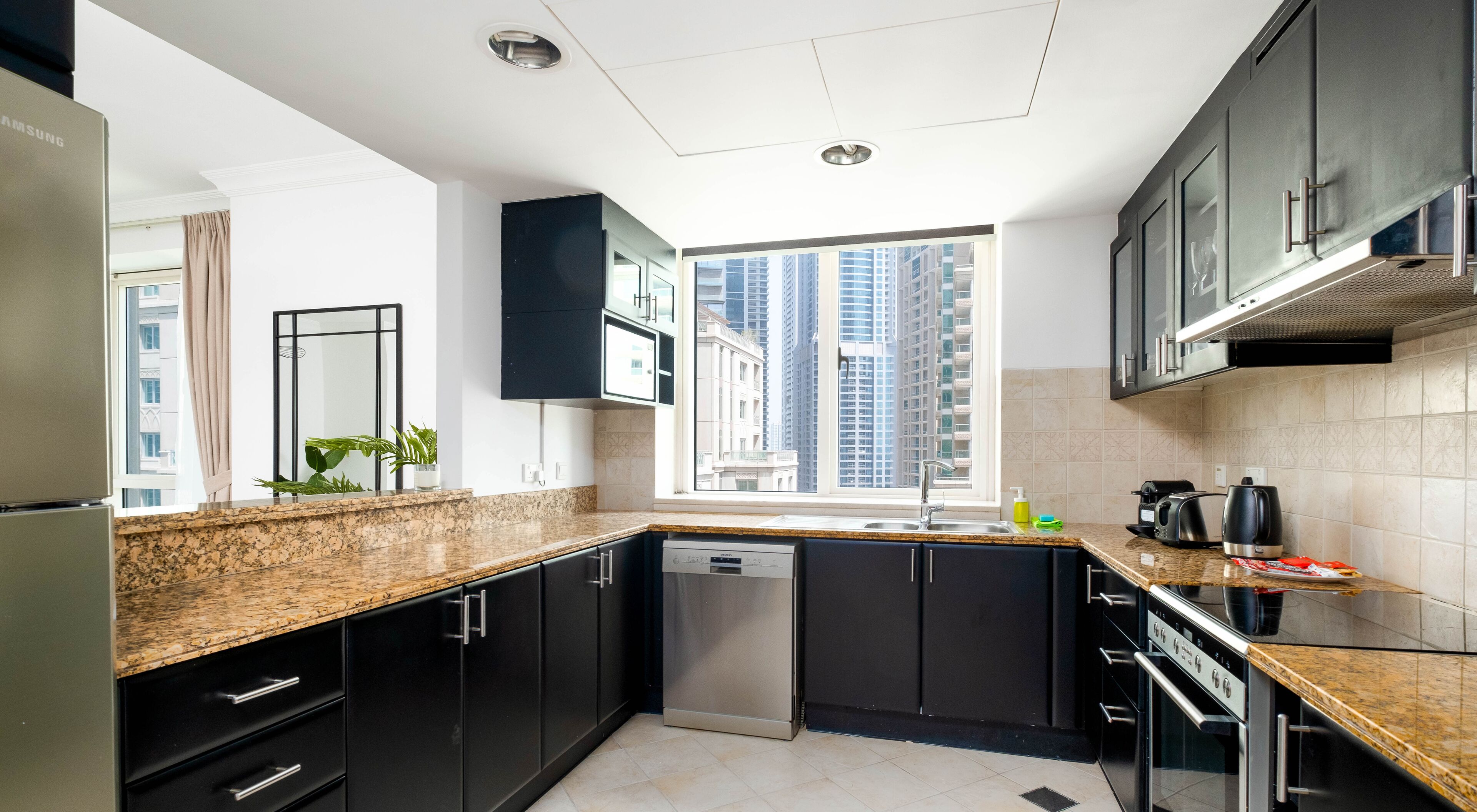 Marina View Towers by LUX Holiday Home