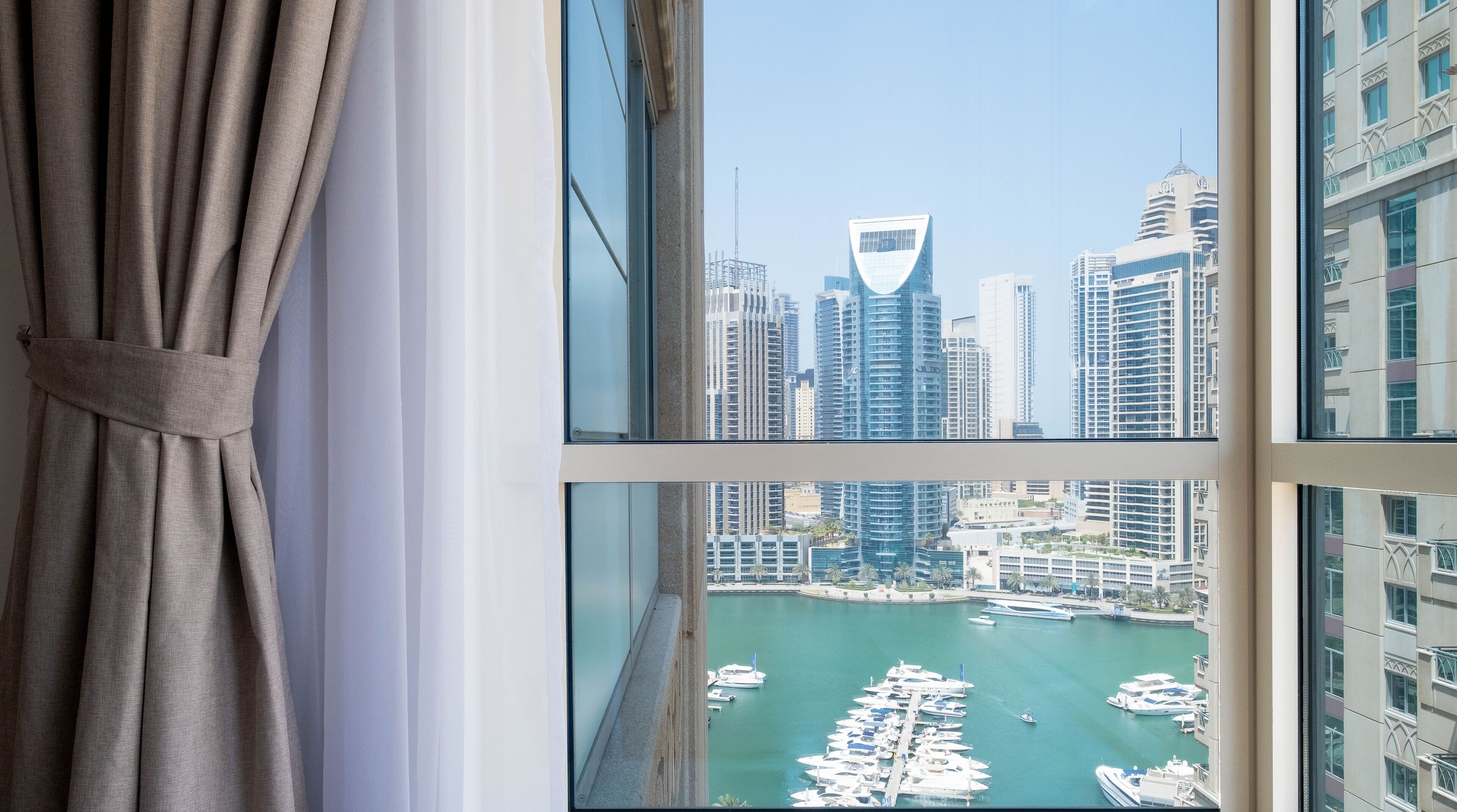 Marina View Towers by LUX Holiday Home