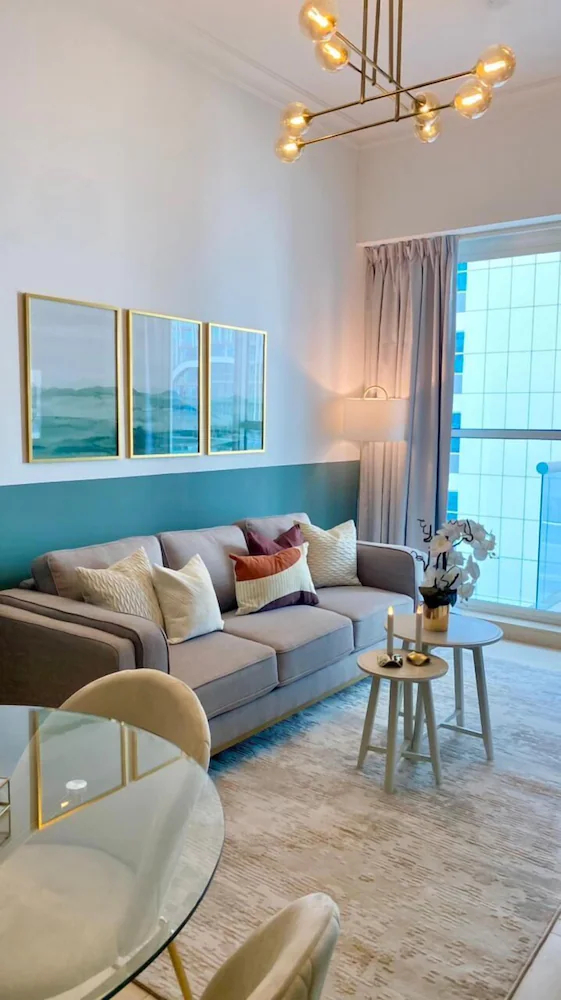 Mayfair Tower by Nasma Luxury Stays