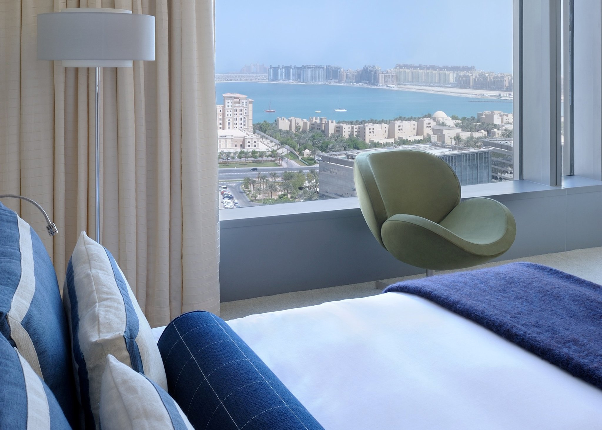 Media One Hotel