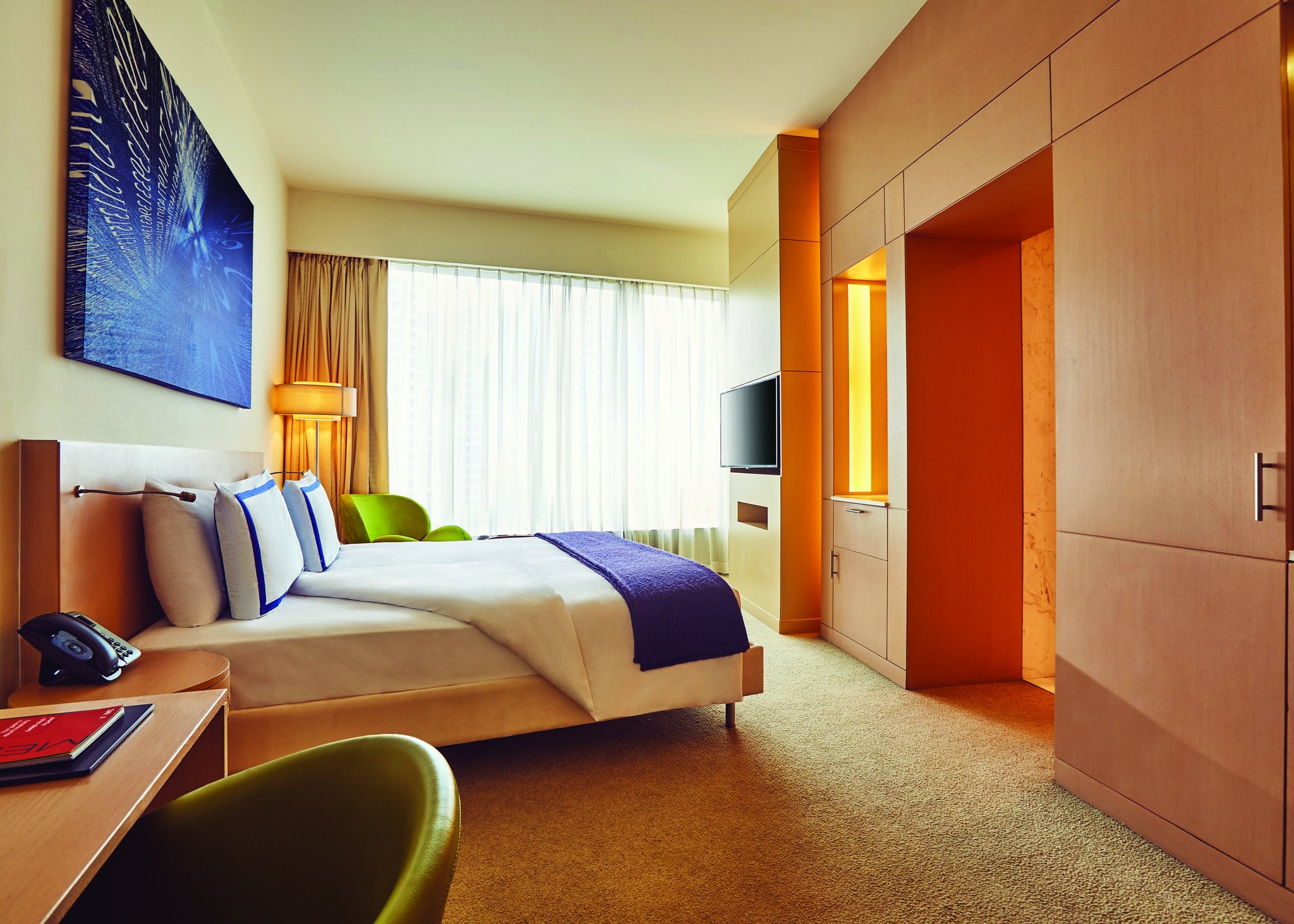 Media One Hotel