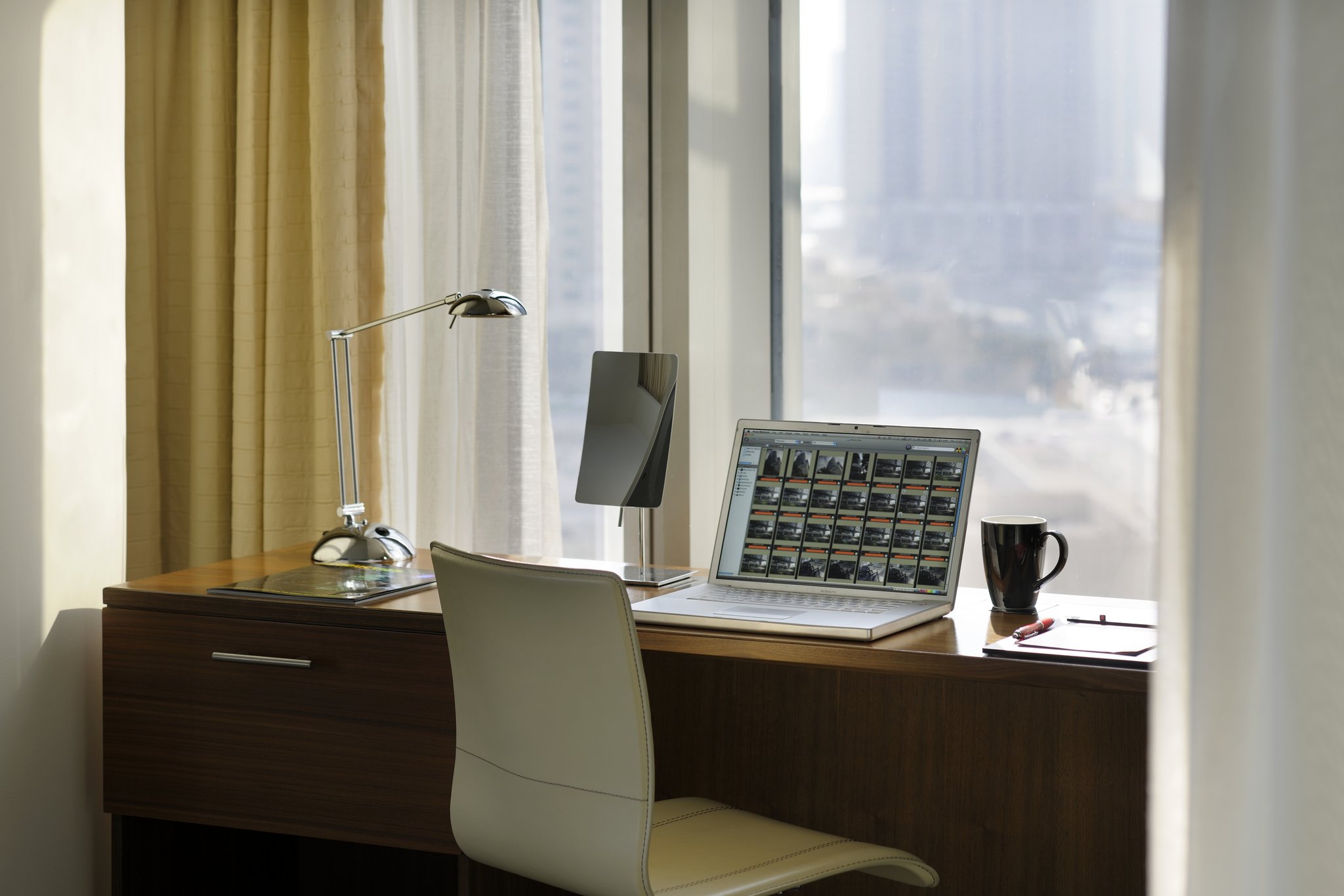 Media One Hotel