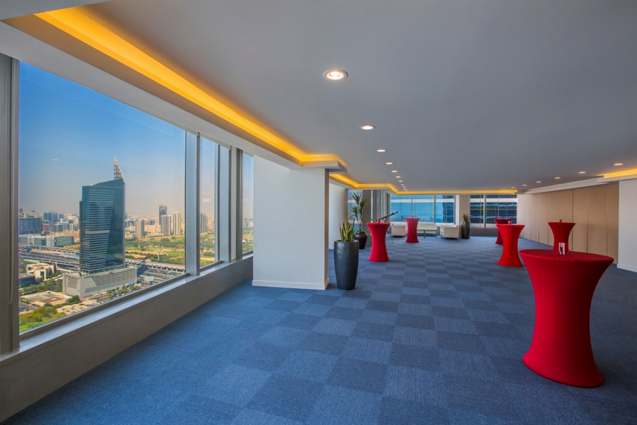 Media One Hotel