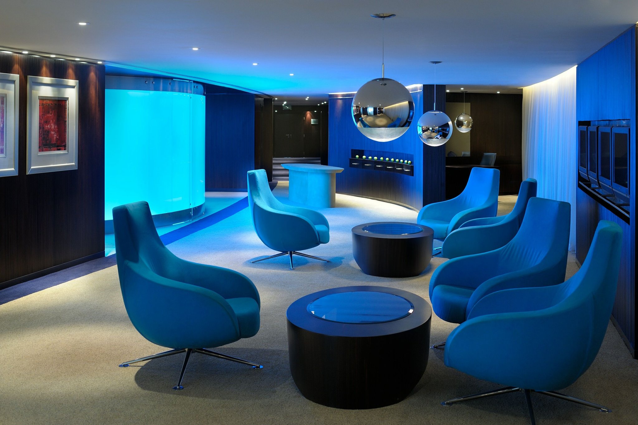 Media One Hotel