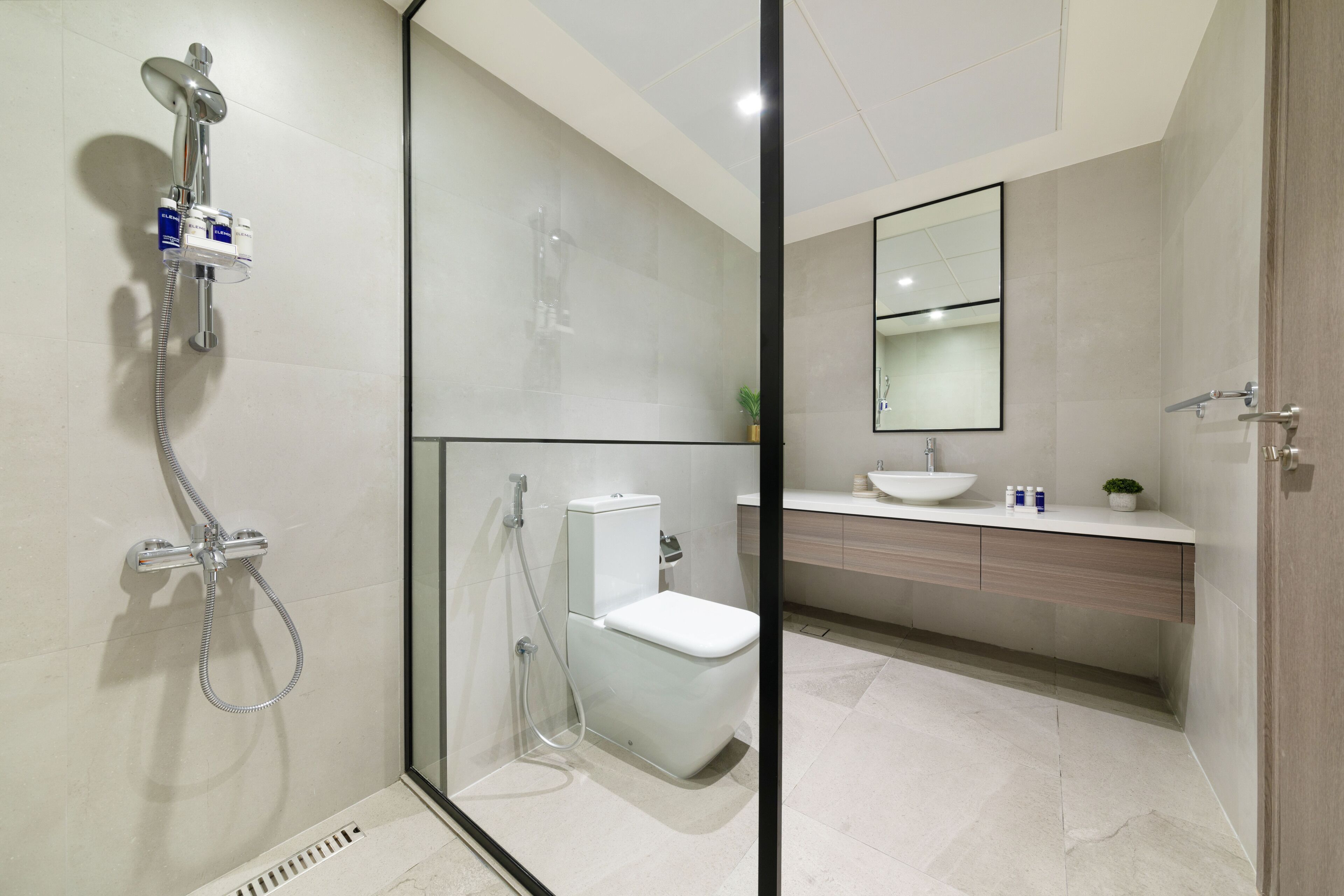 Millennium Executive Tower by Maison Privee