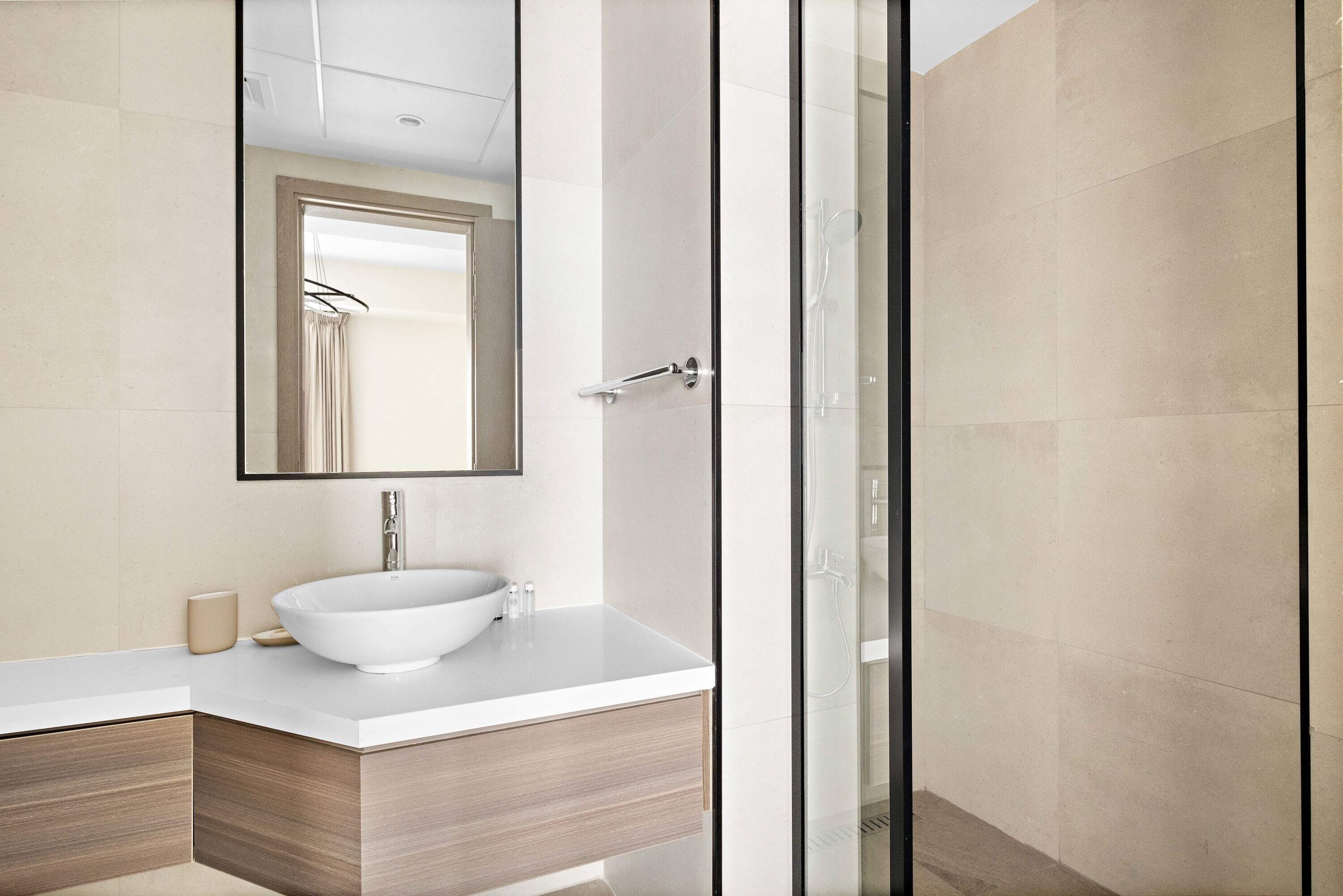 Millennium Executive Tower by Silkhaus