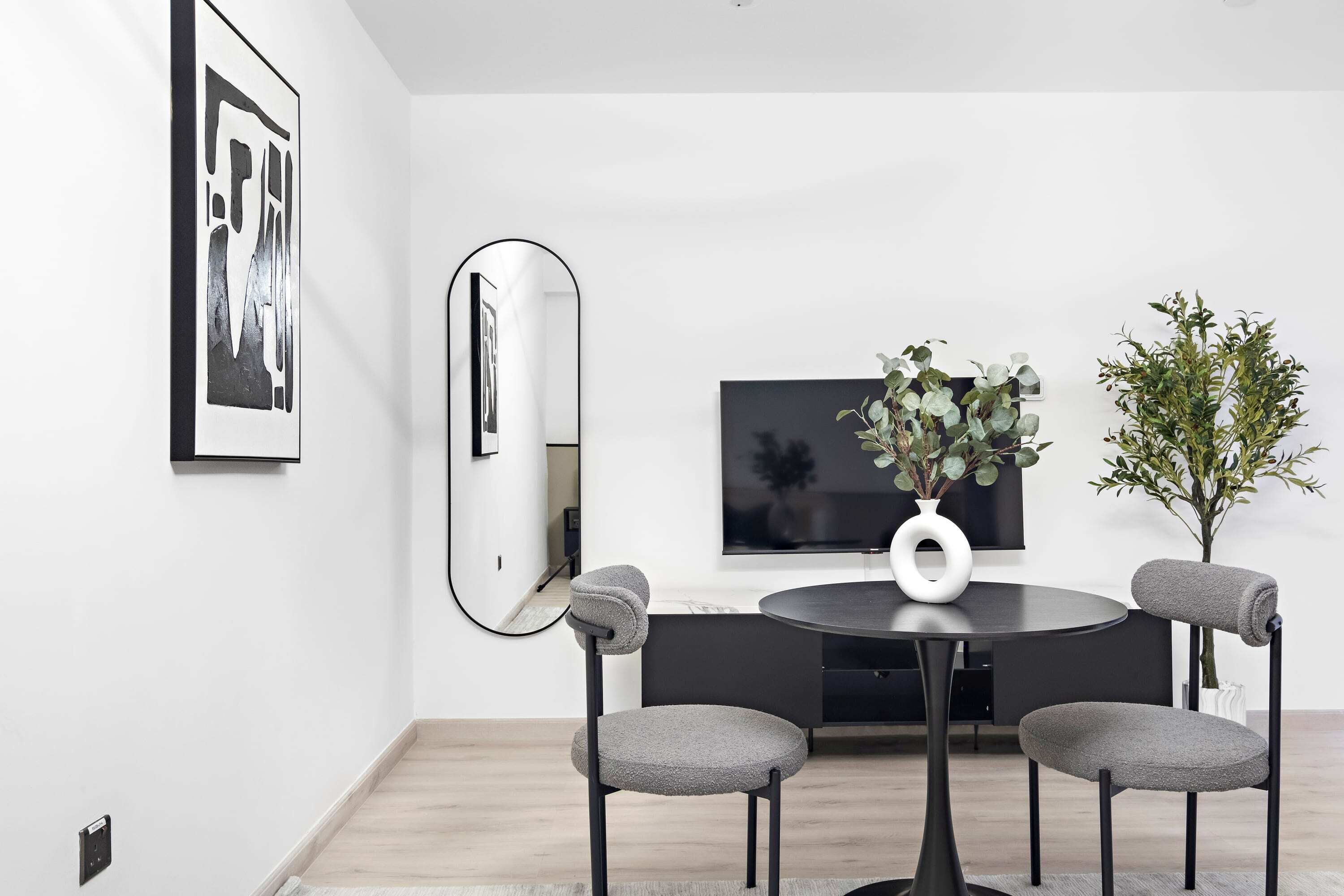 Millennium Executive Tower by Silkhaus