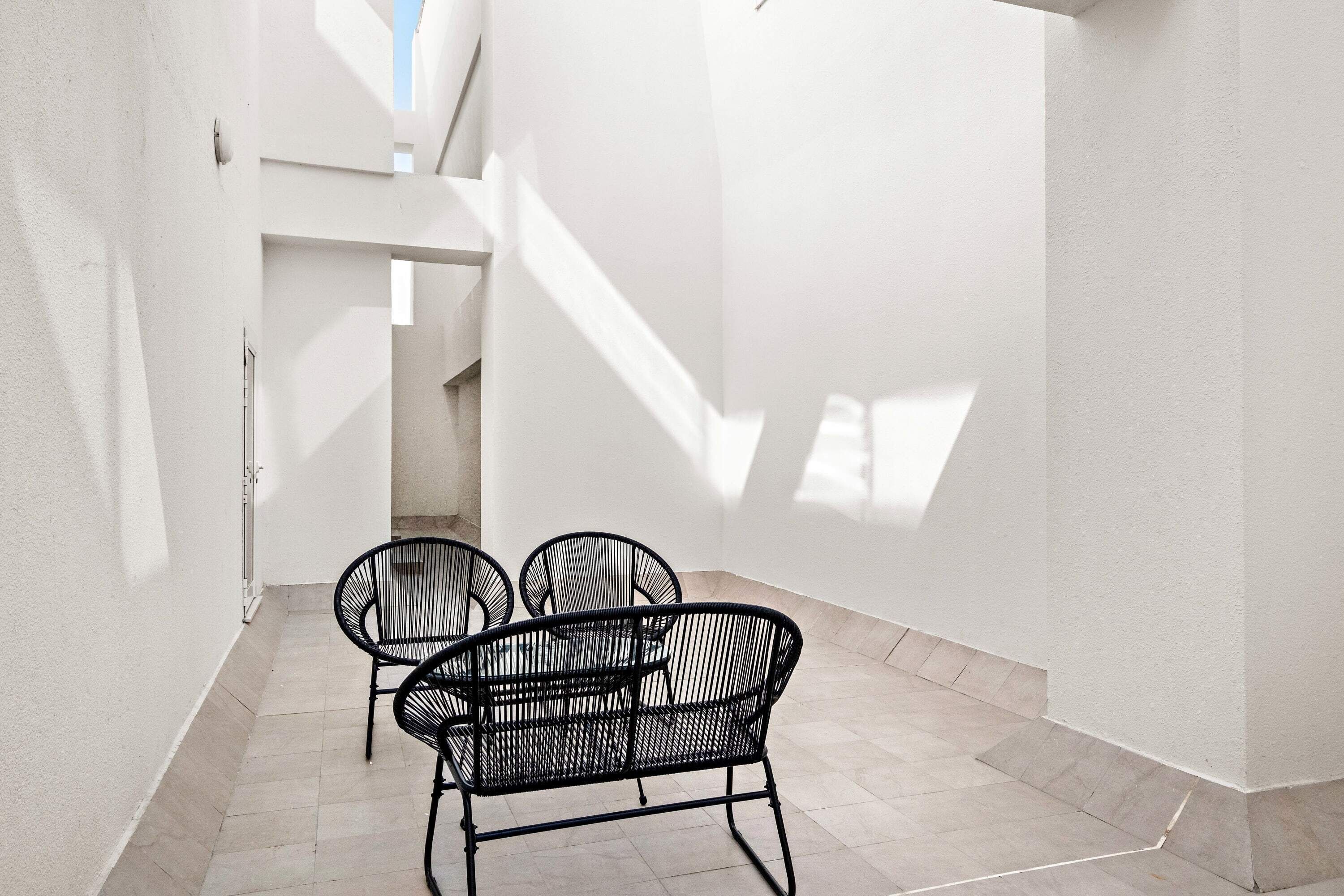 Millennium Executive Tower by Silkhaus