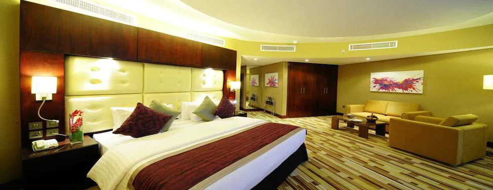 Monaco Hotel
