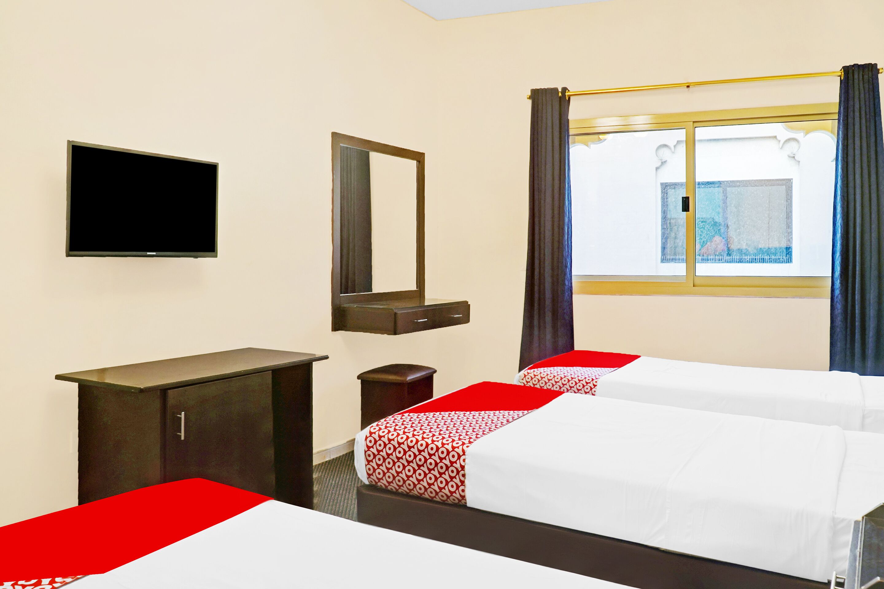 Moon Creek Hotel by OYO Rooms