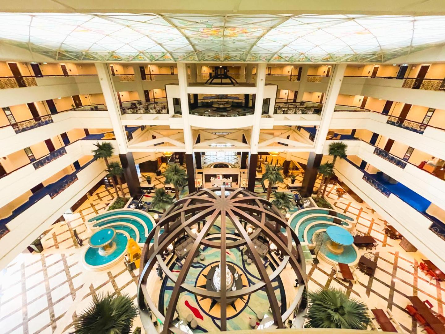 Mövenpick Dubai Grand Al Bustan