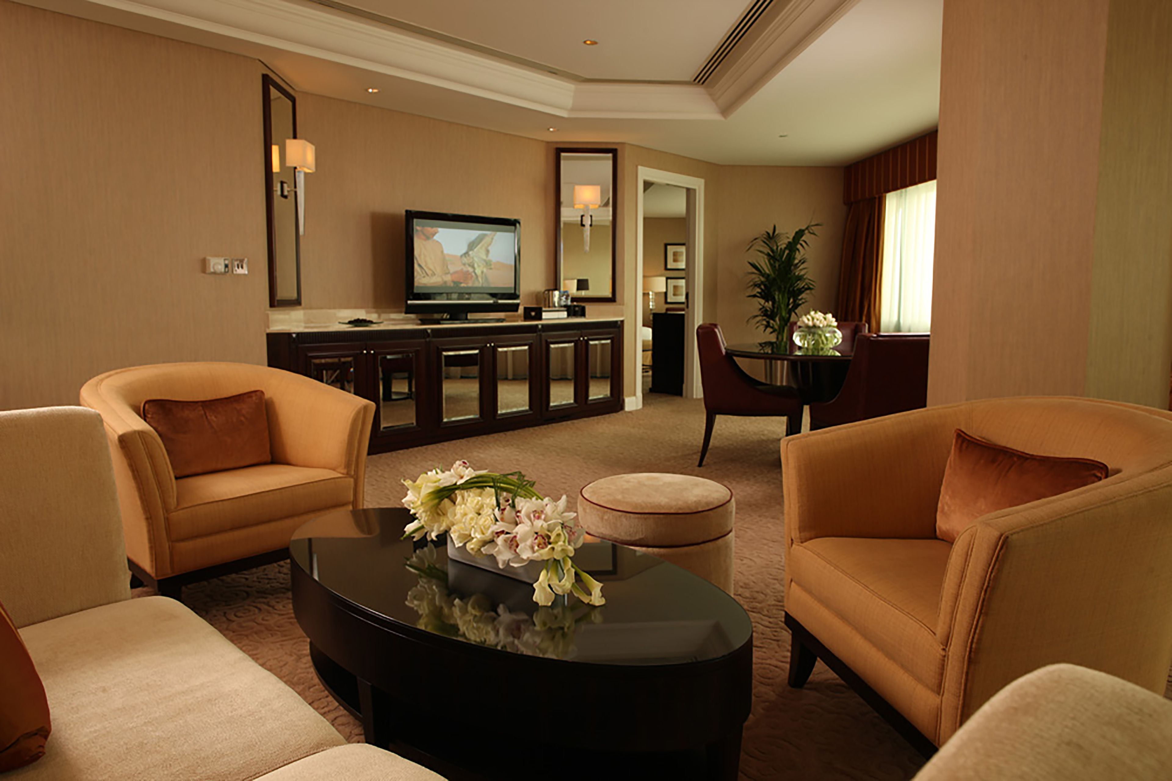 Mövenpick Dubai Grand Al Bustan
