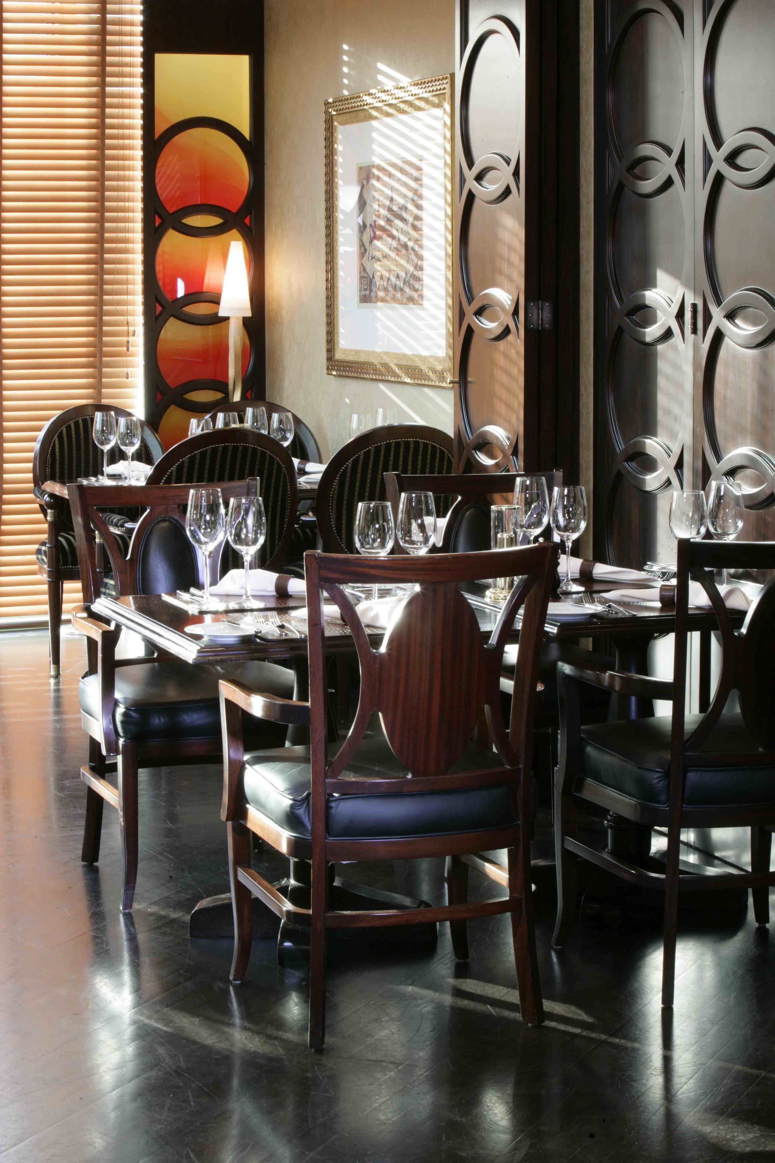 Mövenpick Dubai Grand Al Bustan