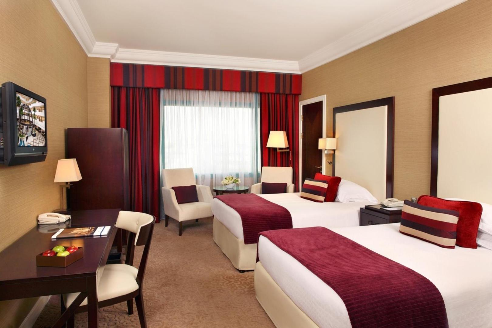 Mövenpick Dubai Grand Al Bustan