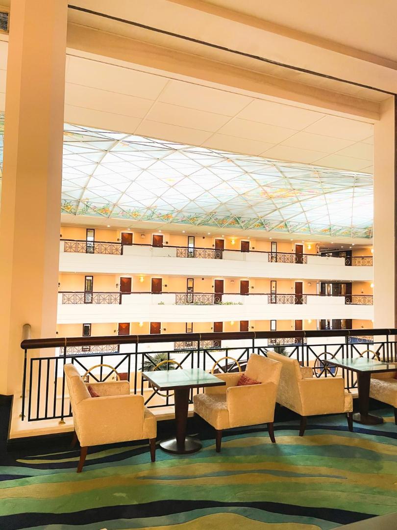 Mövenpick Dubai Grand Al Bustan