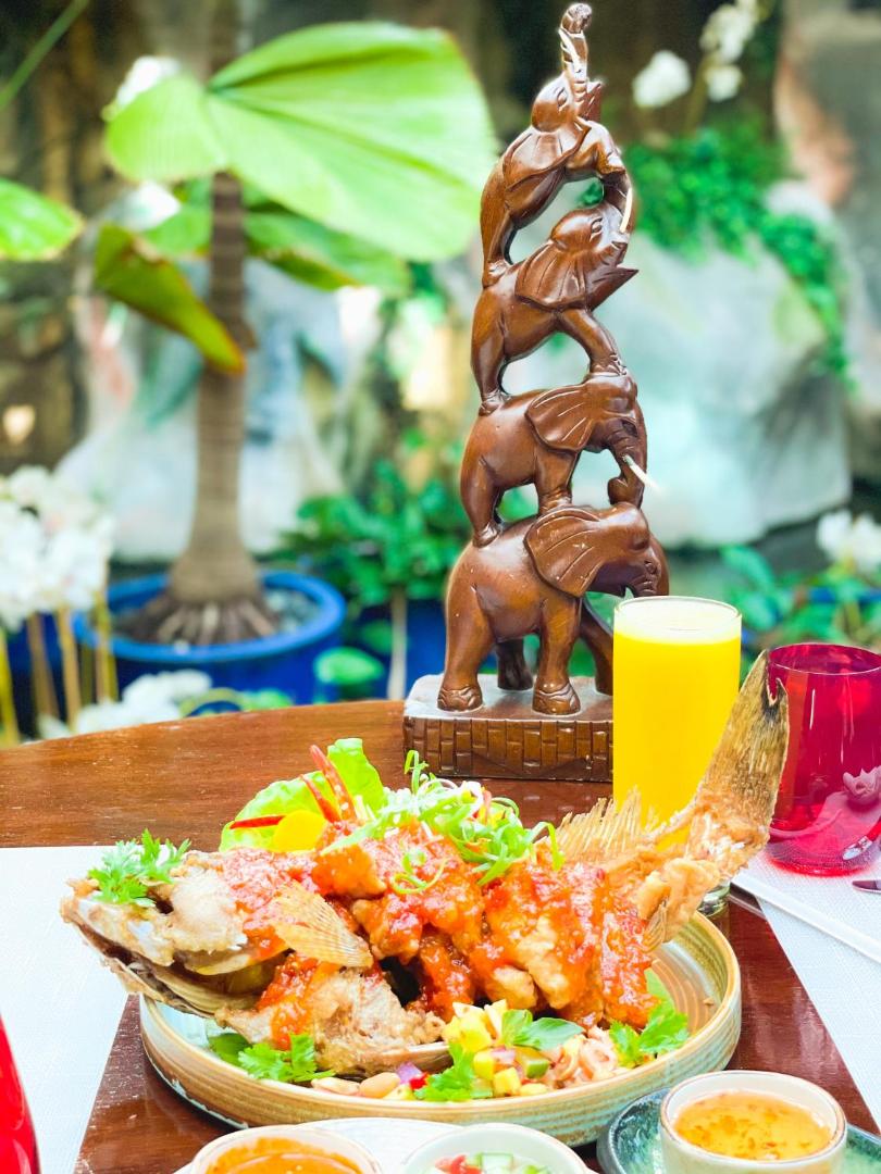 Mövenpick Dubai Grand Al Bustan