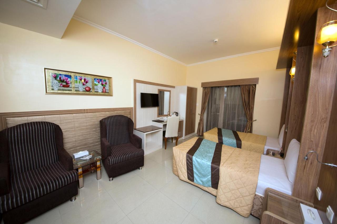Naif Fort Hotel