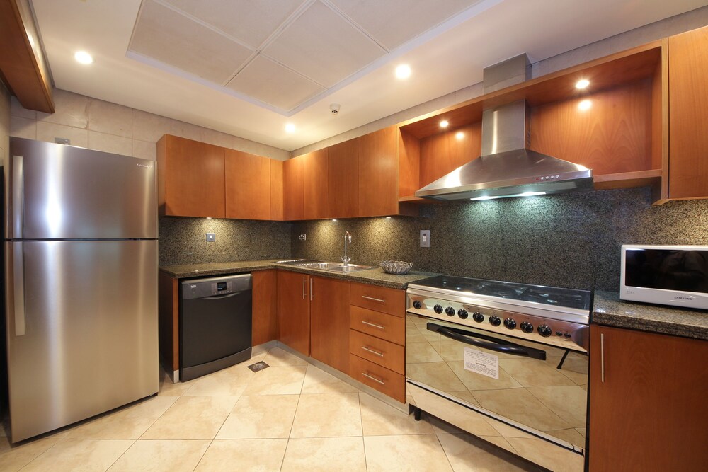 New Arabian Holiday Homes - Al Fattan Marine Towers