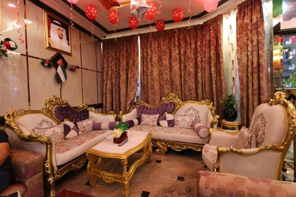 New California Hotel