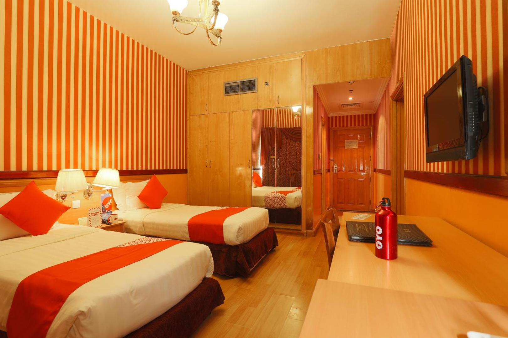 New California Hotel