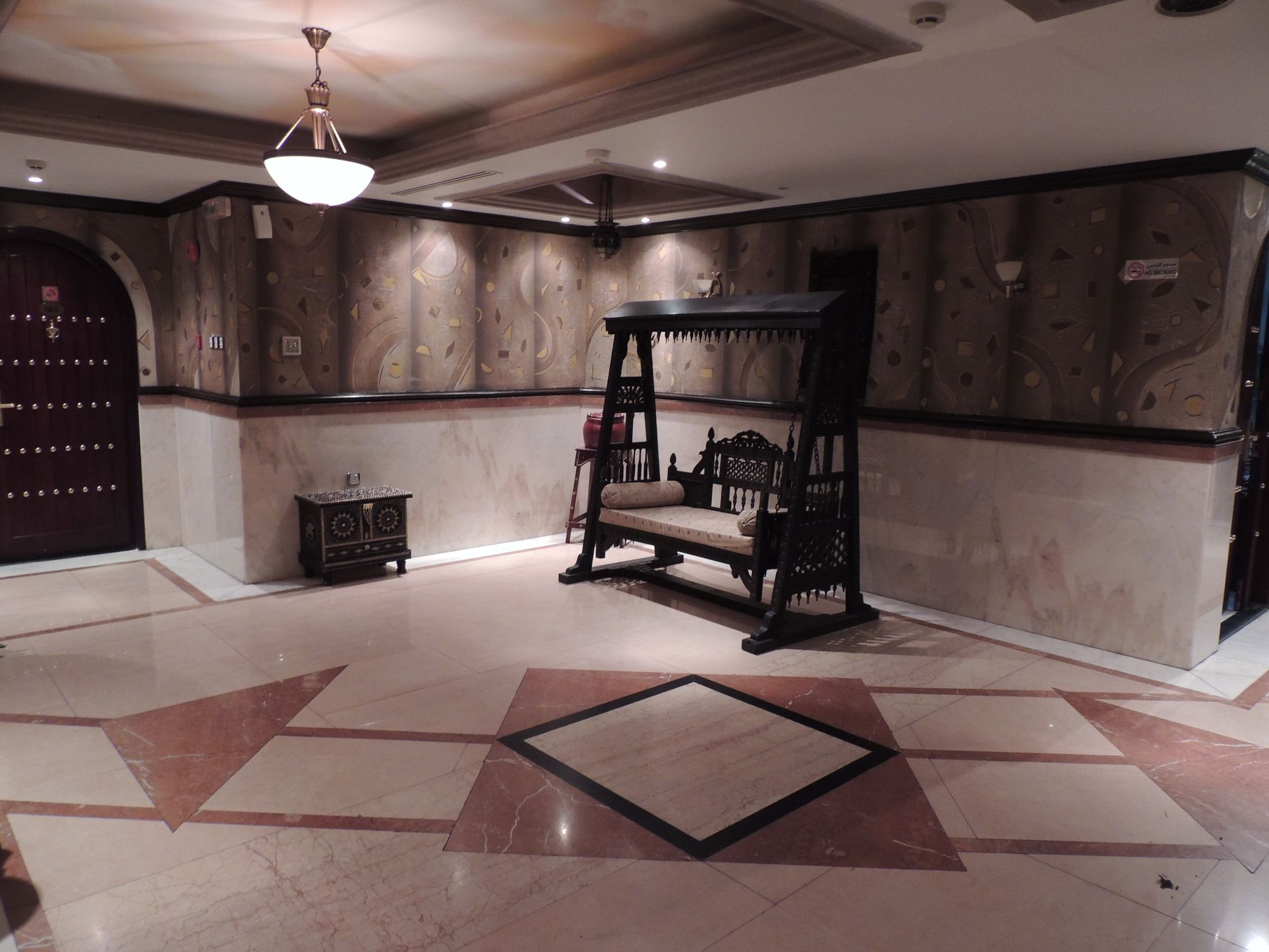 Oriental Palace Hotel Apartments