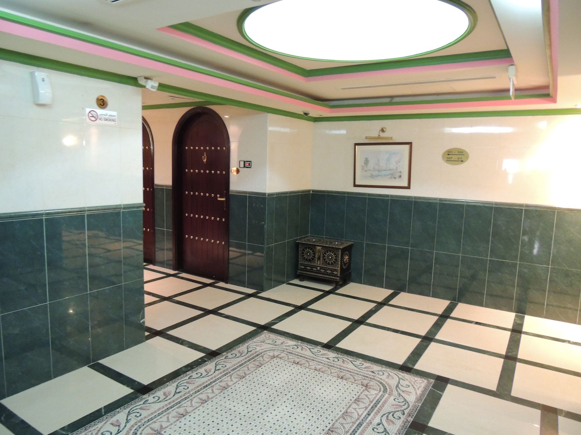 Oriental Palace Hotel Apartments
