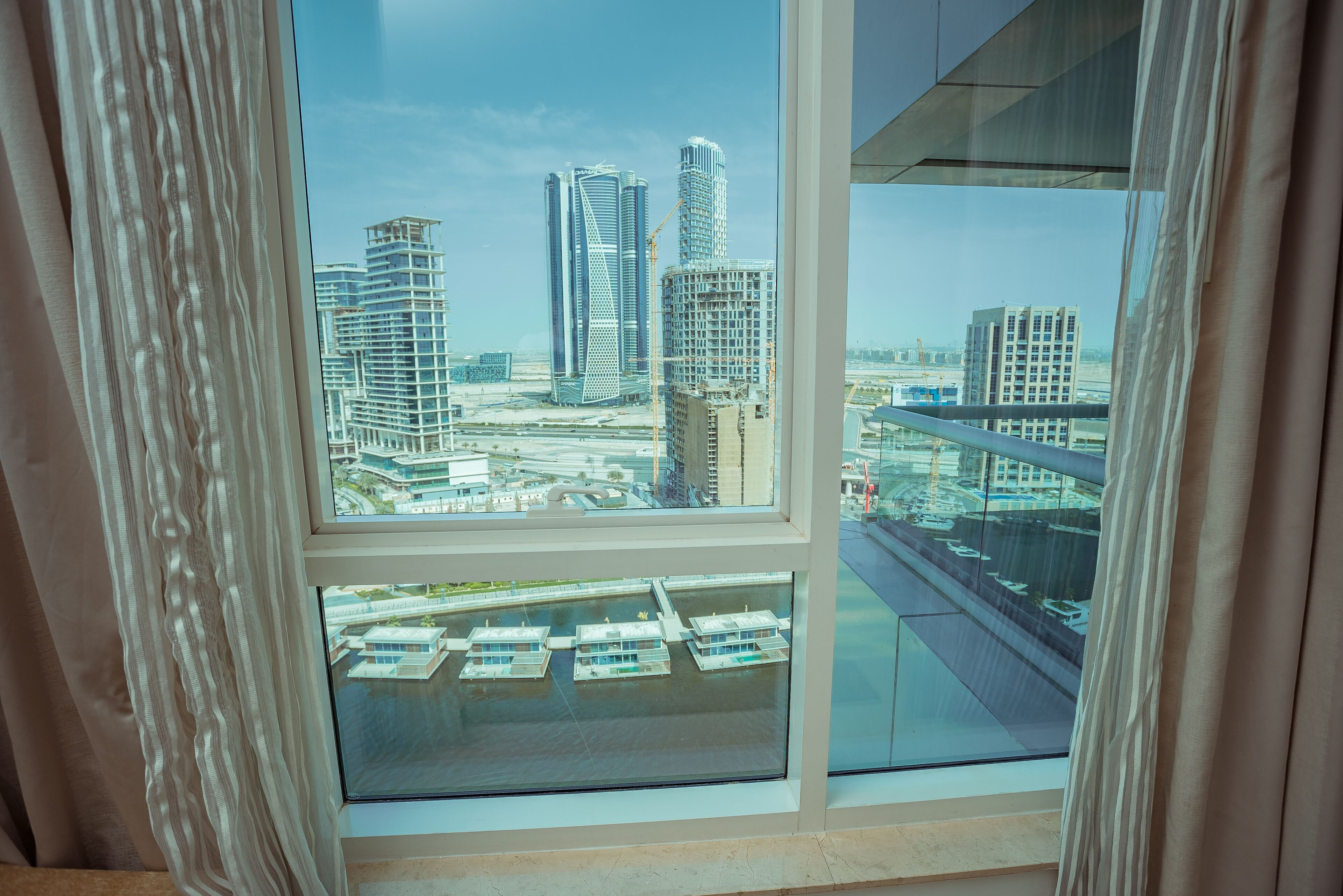 OSKENA Vacation Homes - Damac Maison Canal View