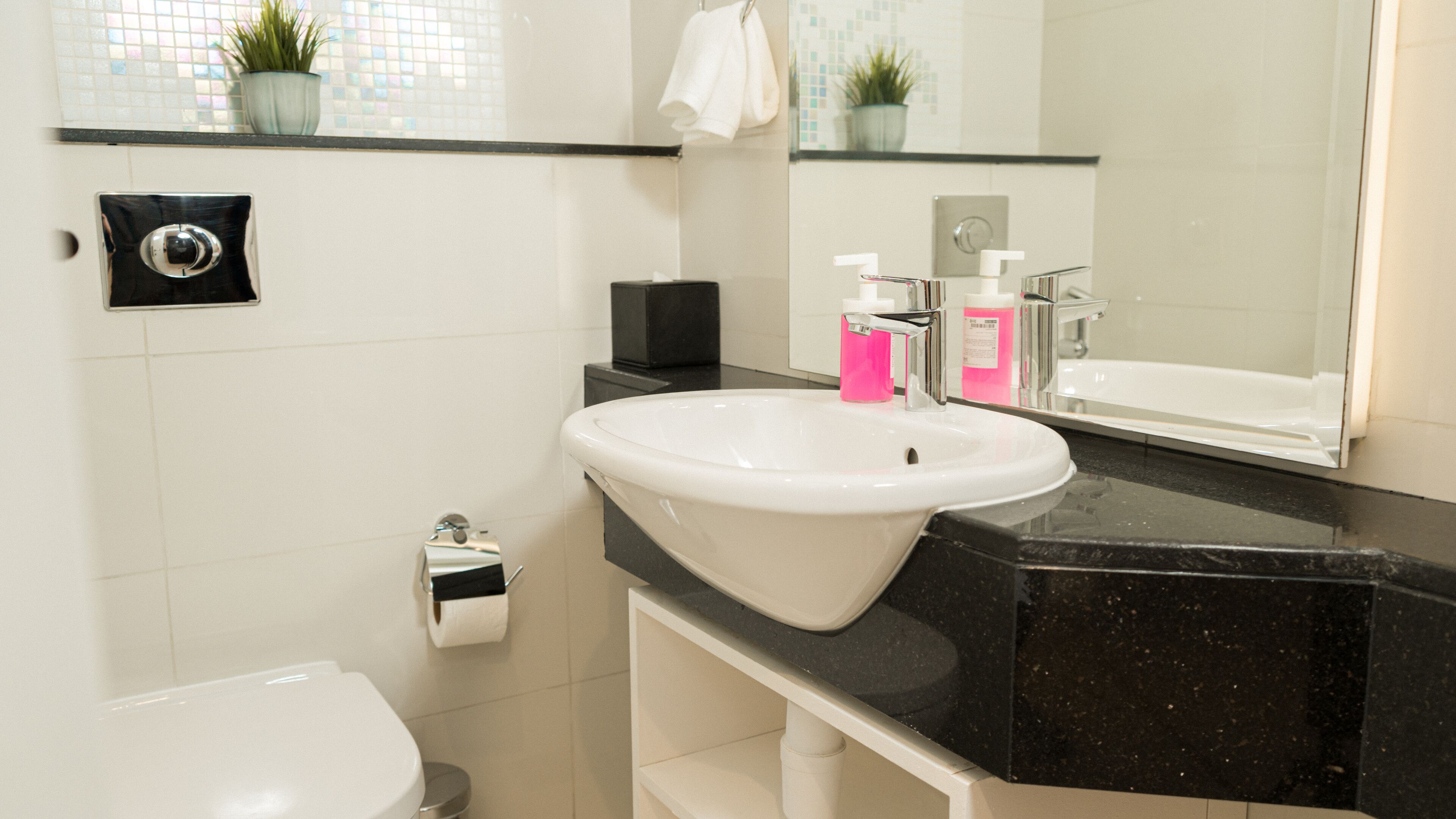 OSKENA Vacation Homes - Damac Maison Canal View