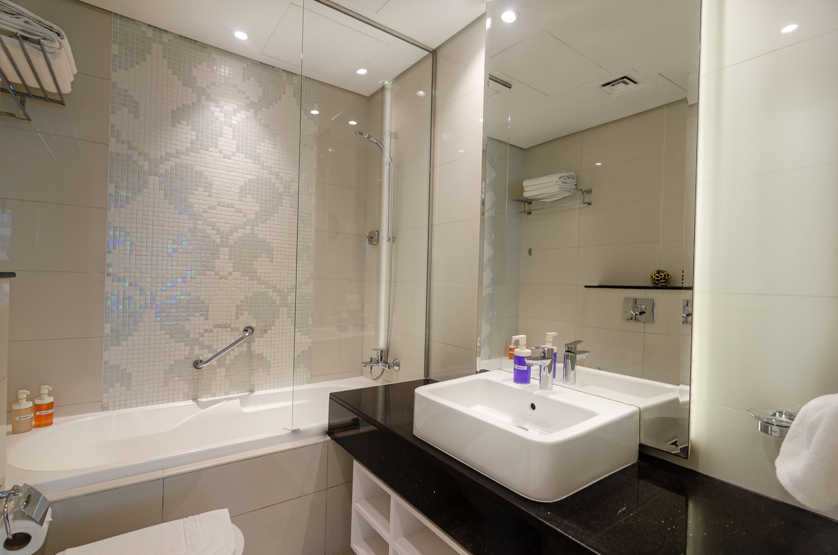 OSKENA Vacation Homes - Damac Maison Canal View