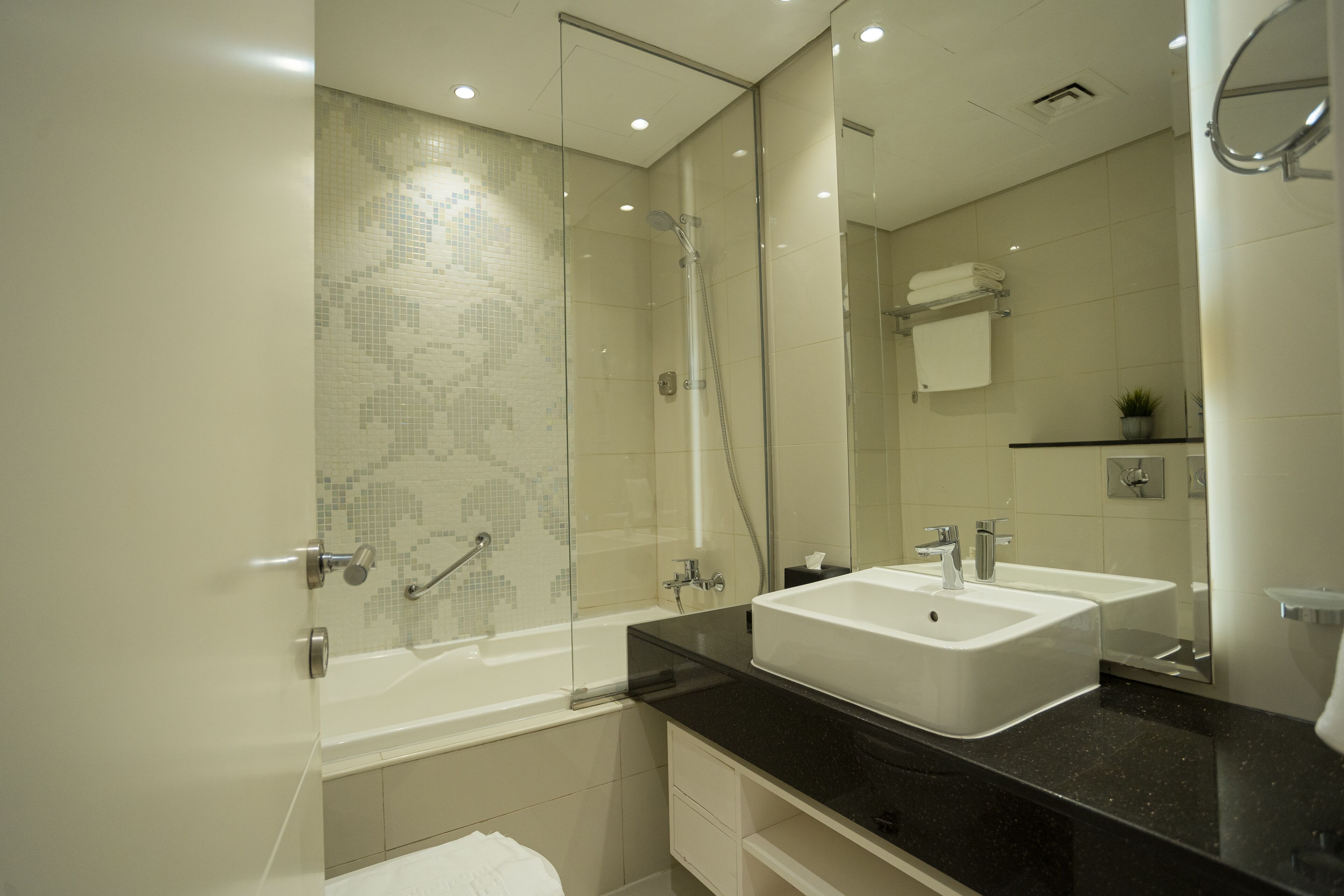 OSKENA Vacation Homes - Damac Maison Canal View
