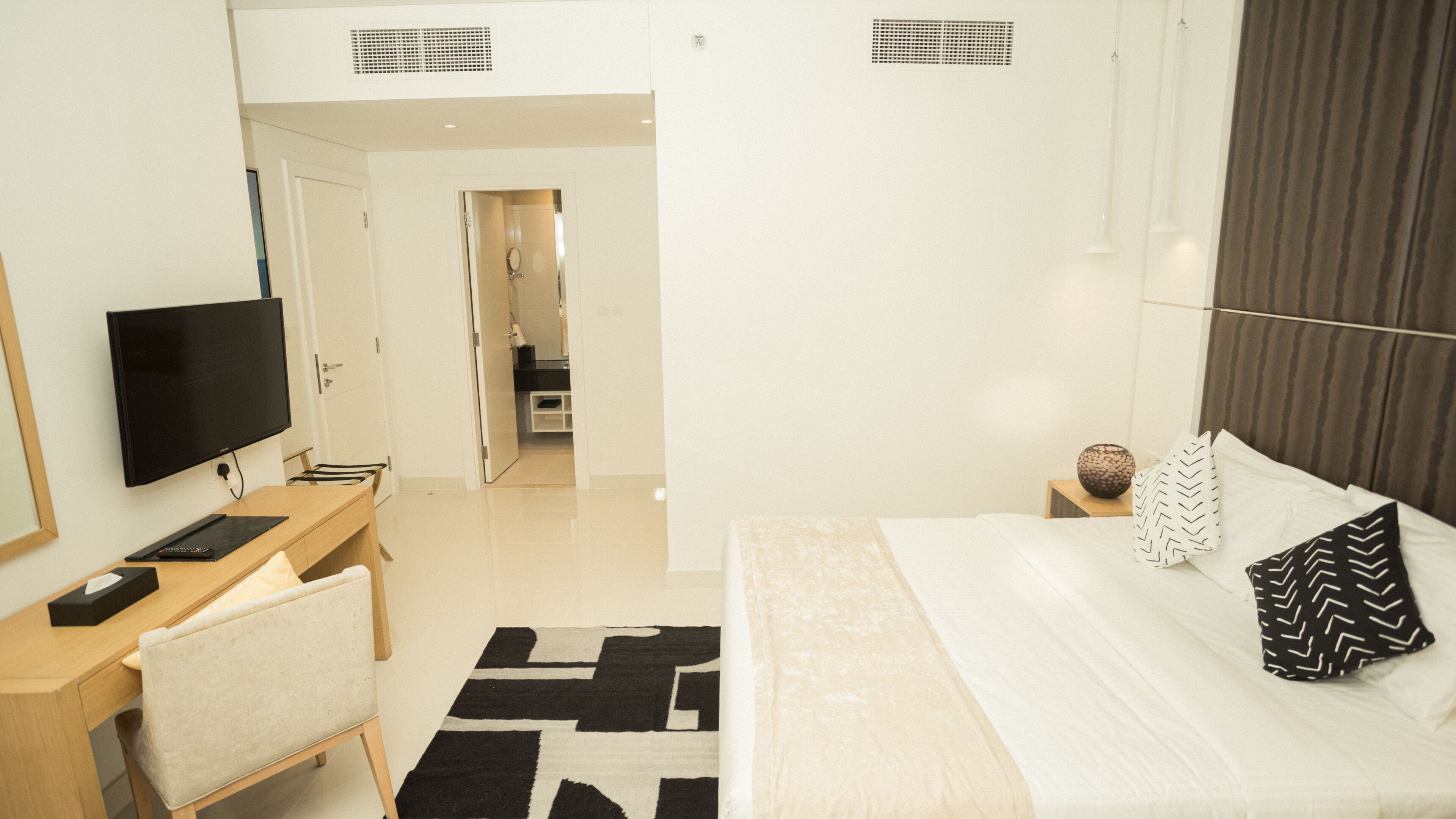 OSKENA Vacation Homes - Damac Maison Canal View
