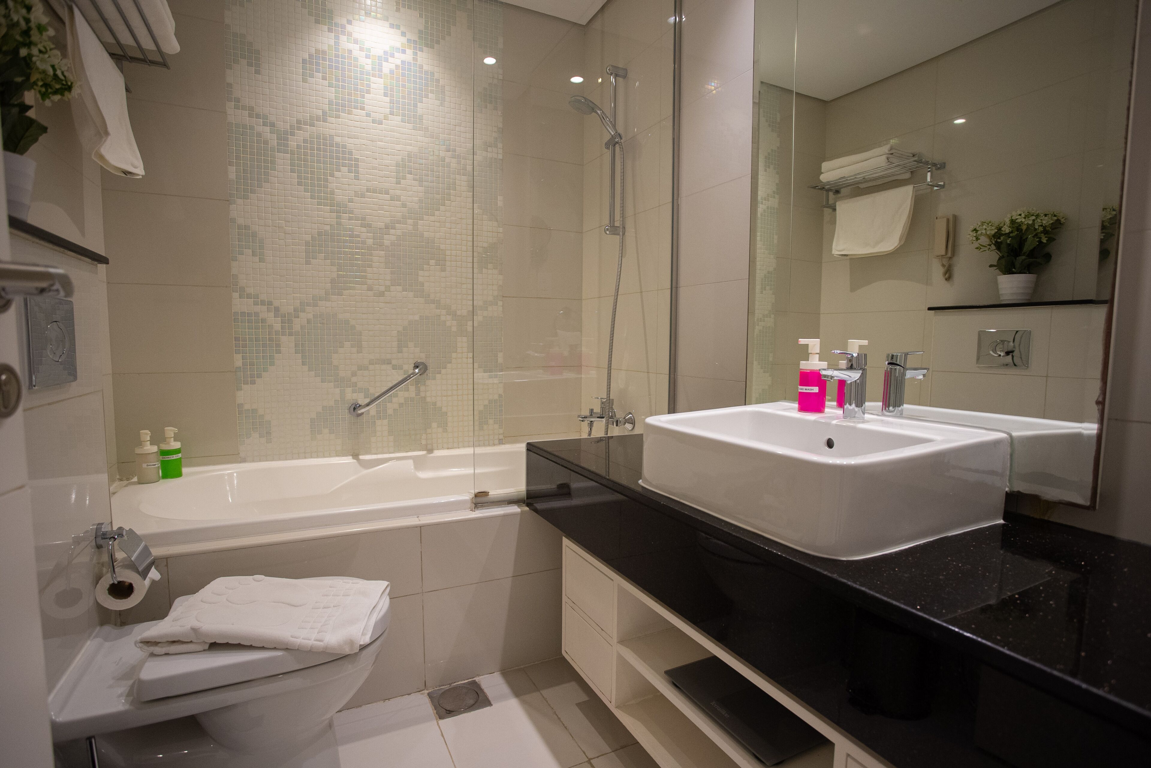 OSKENA Vacation Homes - Damac Maison Canal View